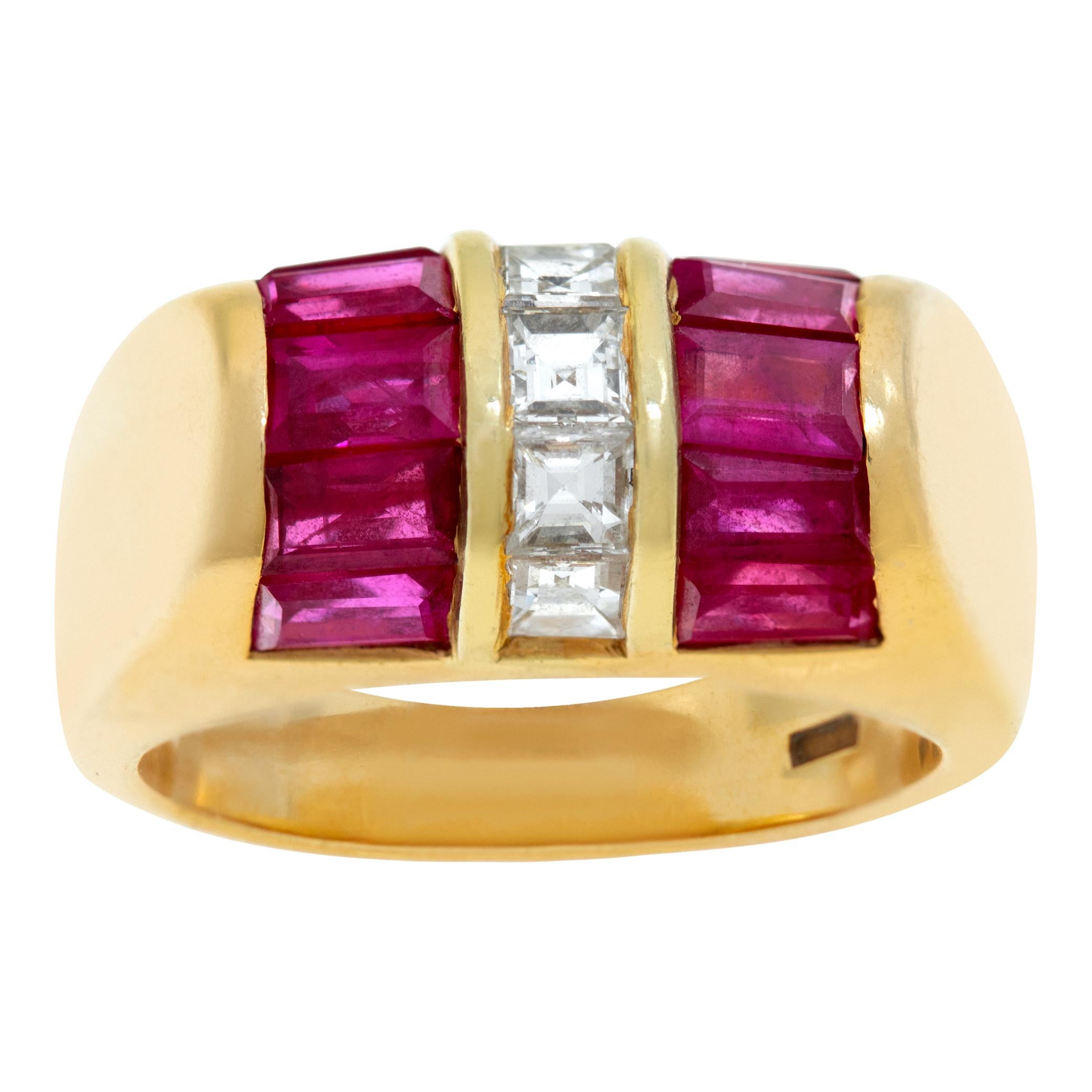 Bvlgari vintage emerald cut diamonds & baguettes rubies ring in yellow gold. For Sale