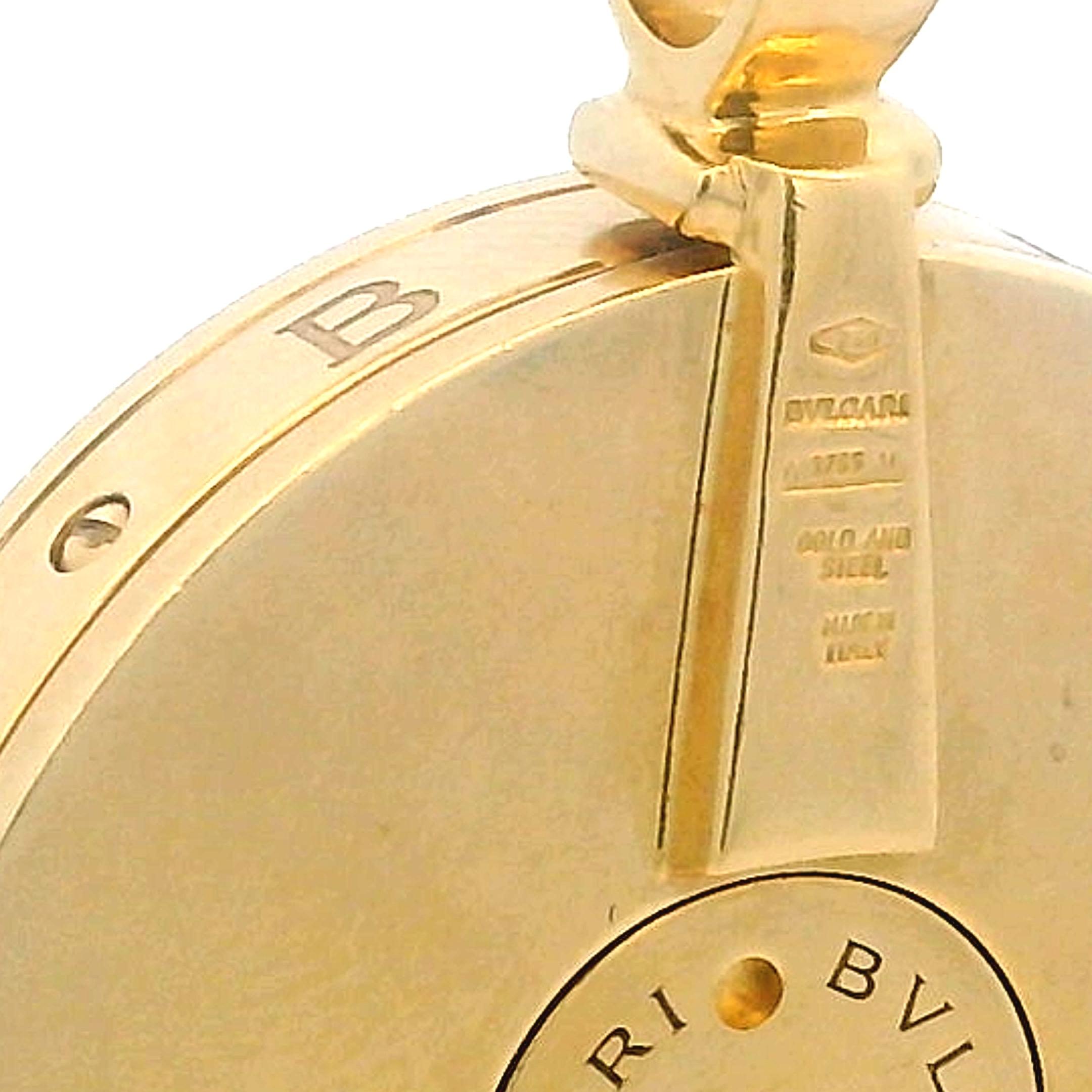 Bvlgari Vintage Italien Pendentif Roue en or jaune 18K et nacre en vente 4