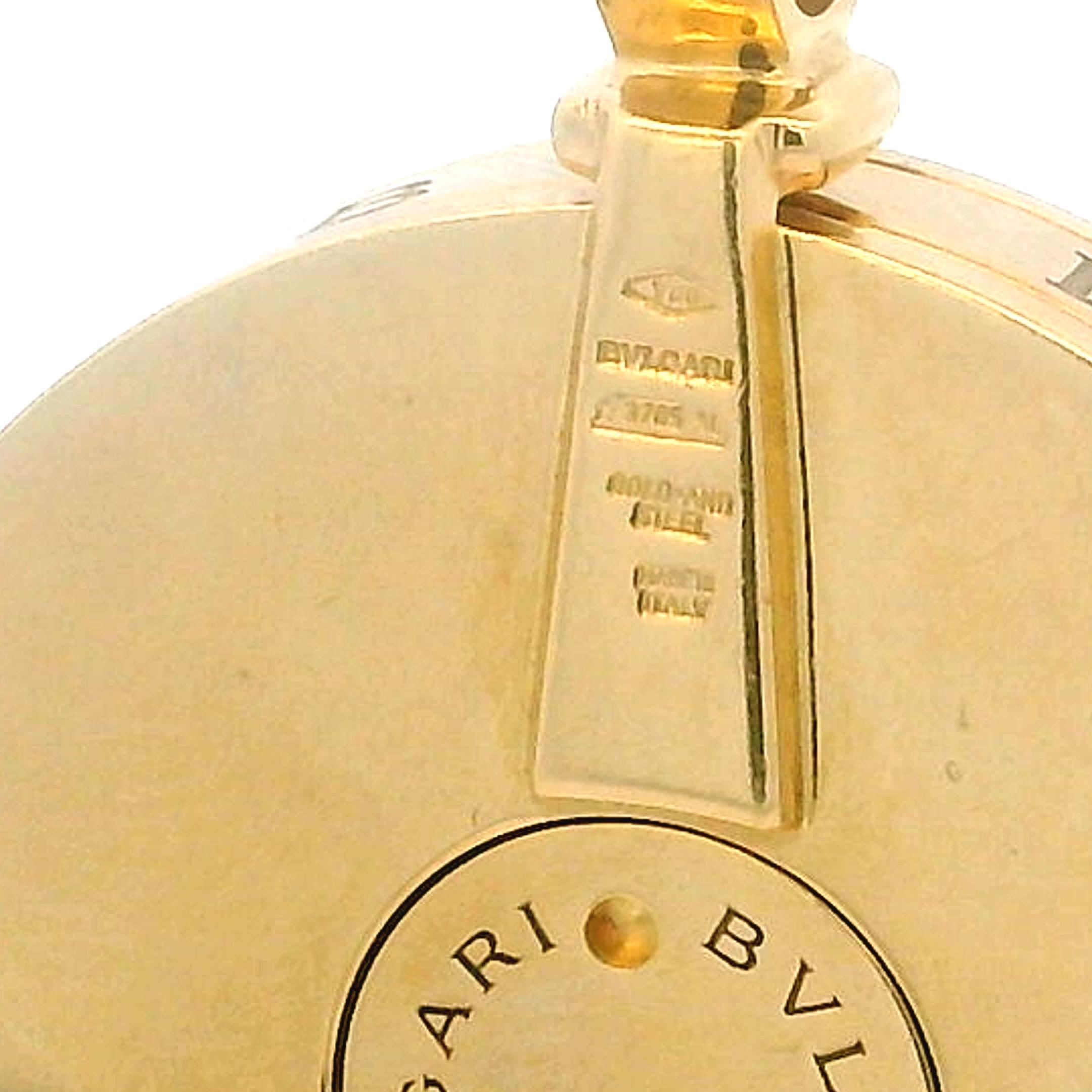 Bvlgari Vintage Italien Pendentif Roue en or jaune 18K et nacre en vente 3