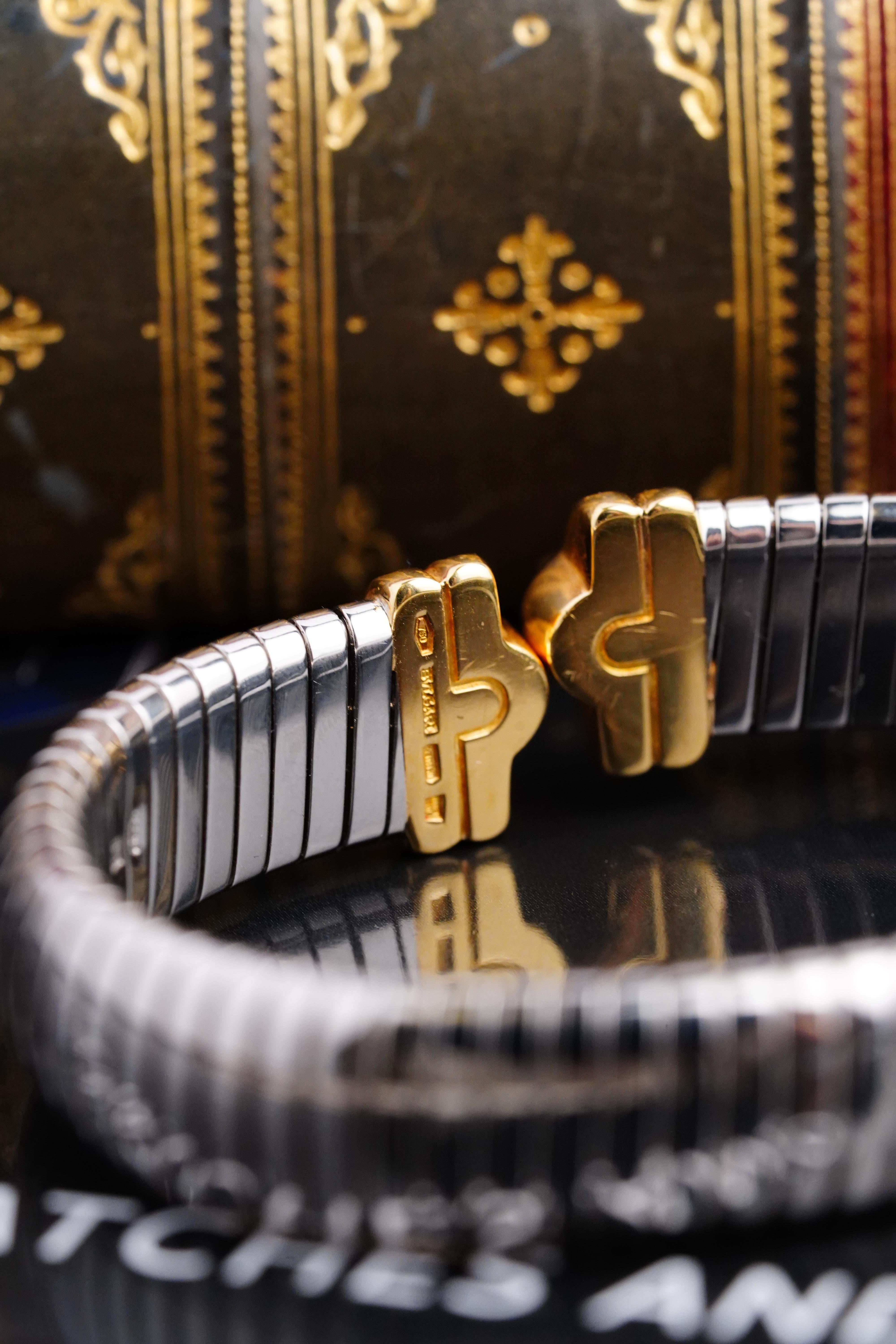 Parentesi Tubogas: Gelbgold-Armreif aus Edelstahl mit Diamanten im Angebot 2