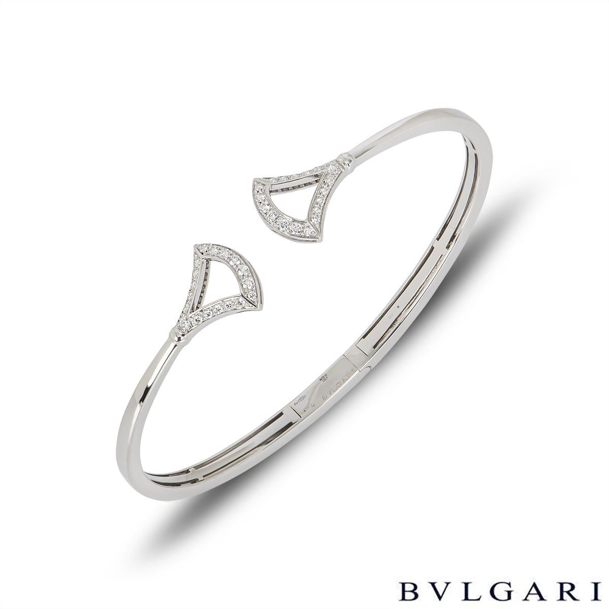 Bvlgari White Gold Diamond Divas' Dream Bracelet 355625 In Excellent Condition For Sale In London, GB