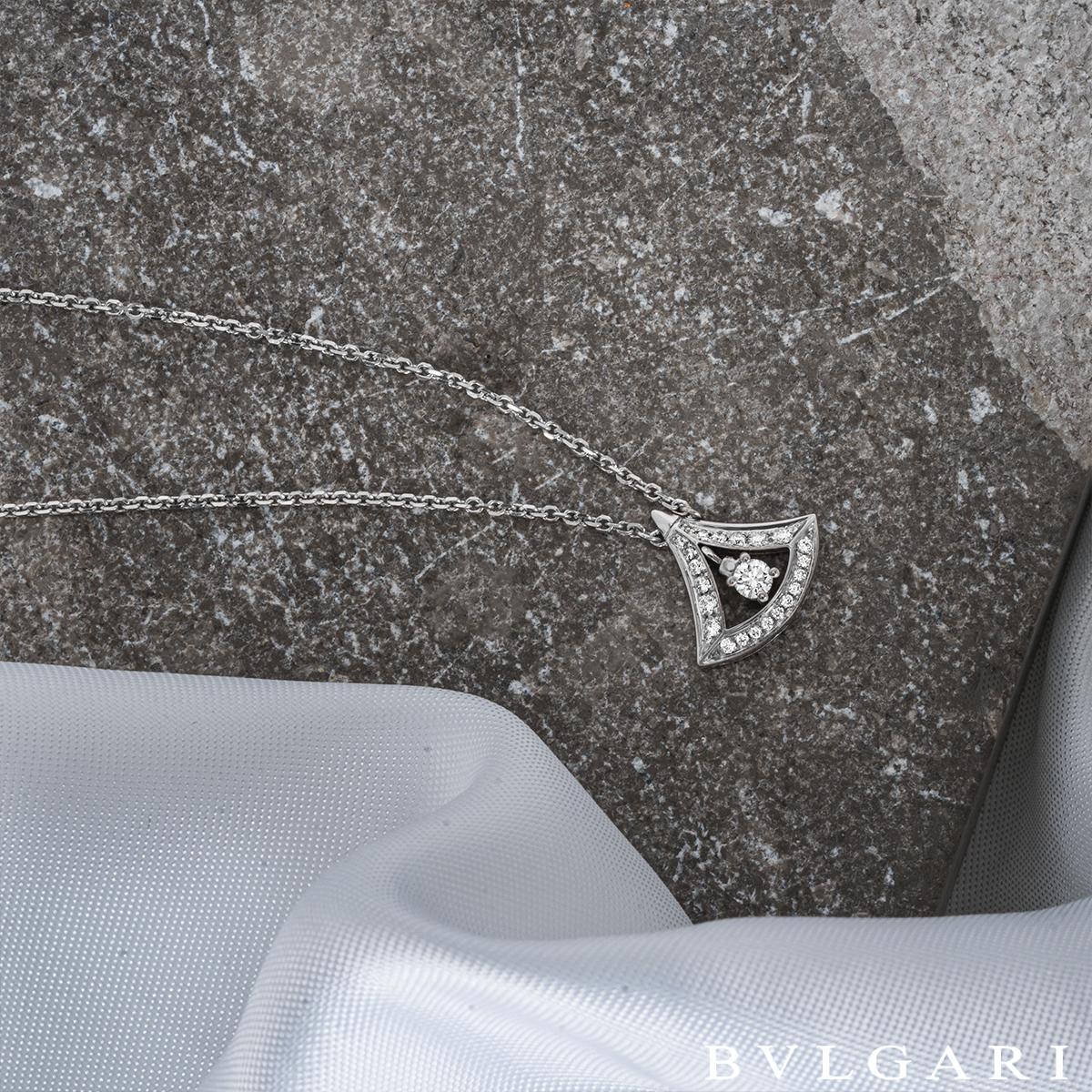 Women's Bvlgari White Gold Diamond Divas' Dream Pendant 354049
