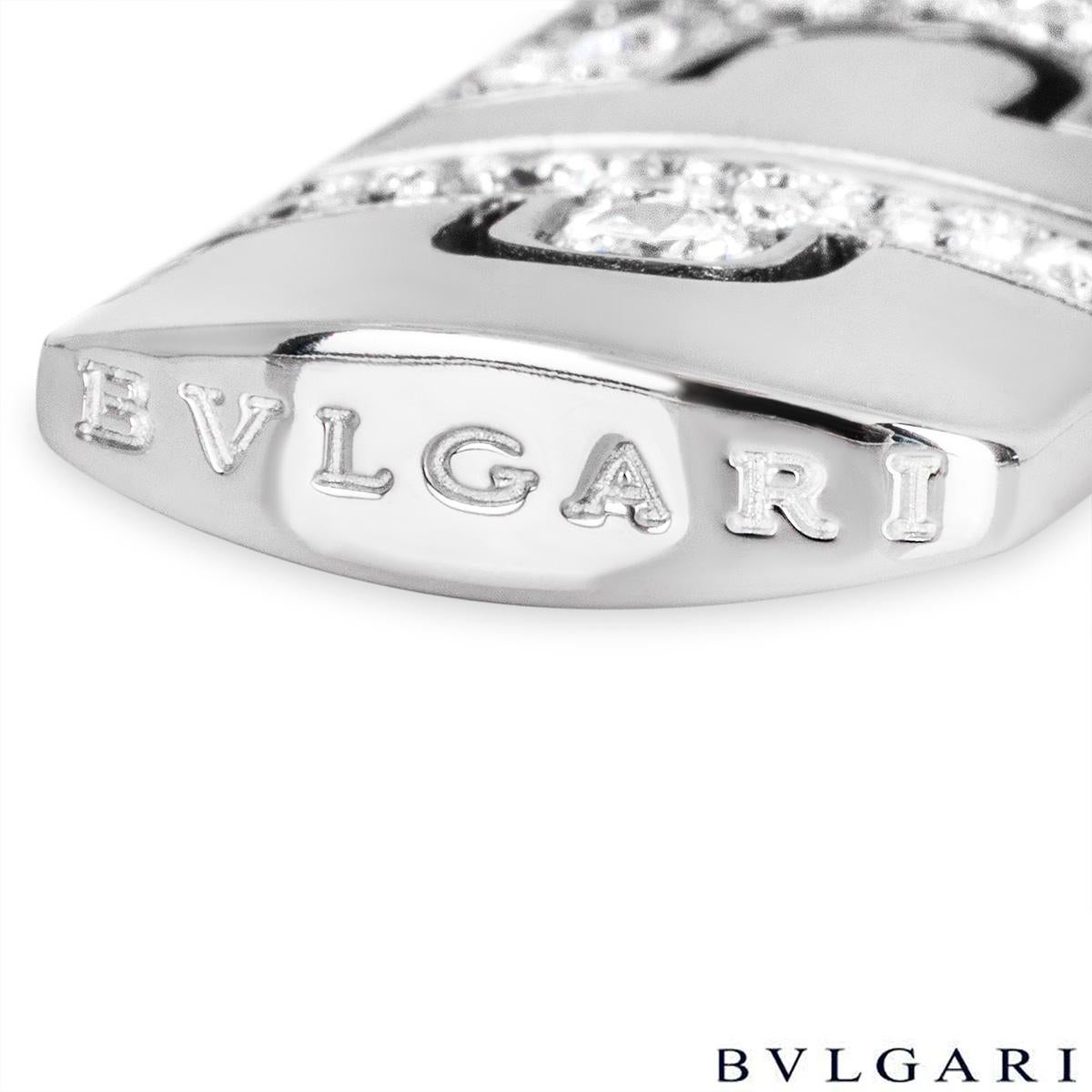 Bvlgari Collier Parentesi en or blanc et diamants en vente 1
