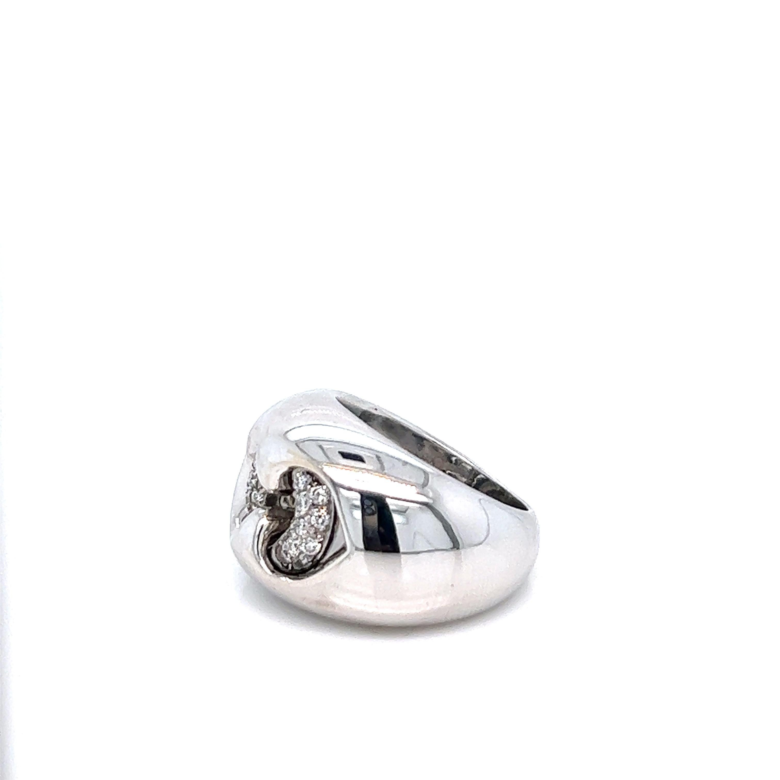 Bvlgari, bague en or blanc et diamants en vente 4