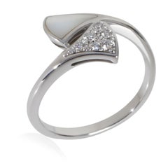 BVLGARI White Gold Mother Of Pearl and Diamond Diva's Dream Ring