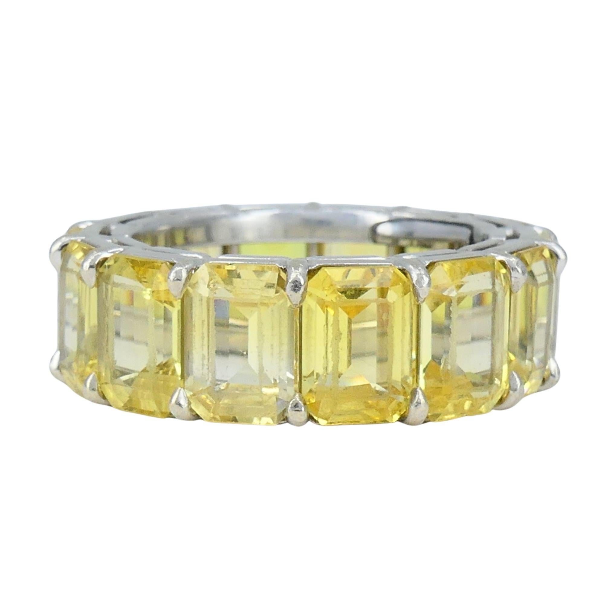 Bvlgari Gelber Saphir Platin Eternity Band Ring im Angebot 1