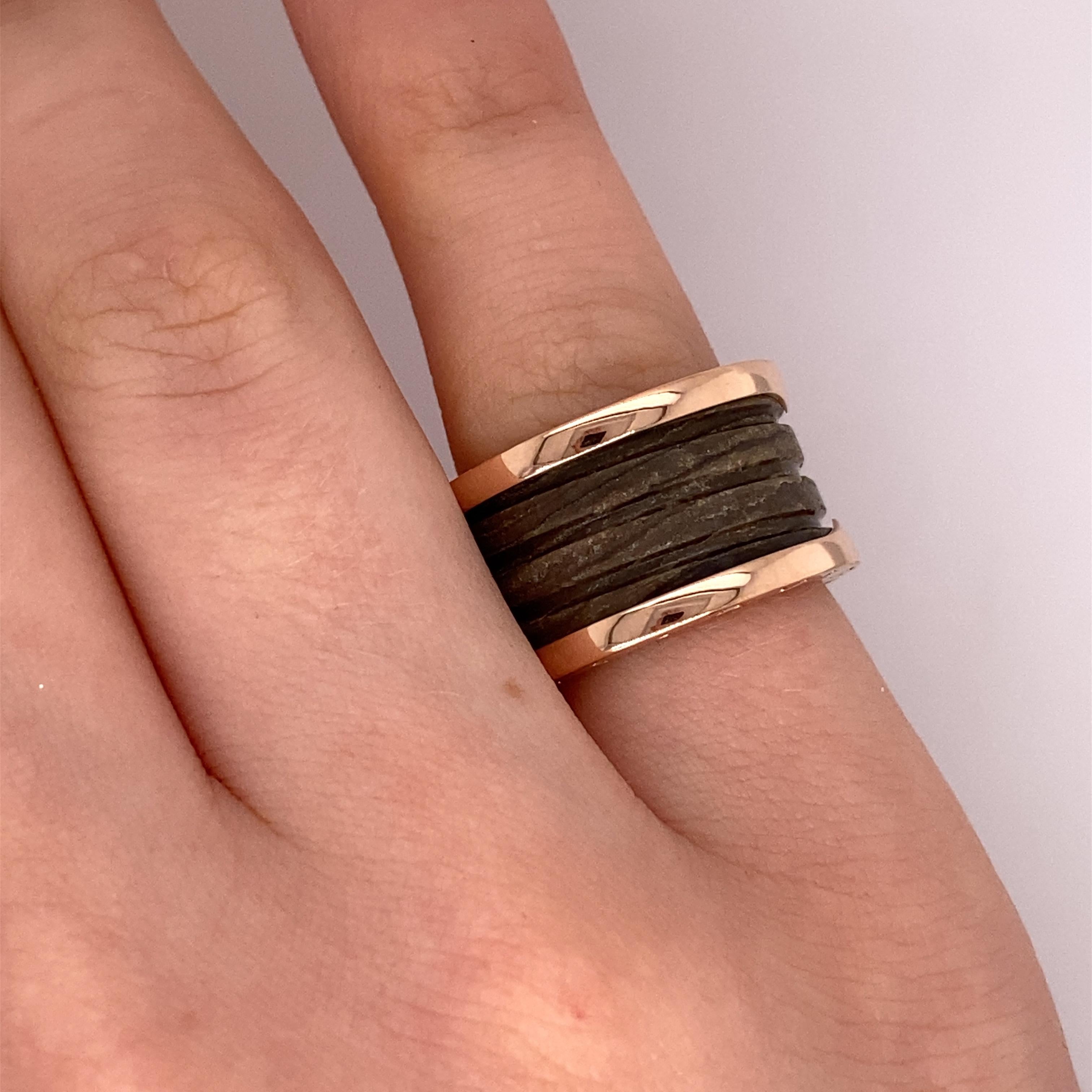 BVLGARI Zero Ring aus 18 Karat Roségold mit Keramik und Gold 1