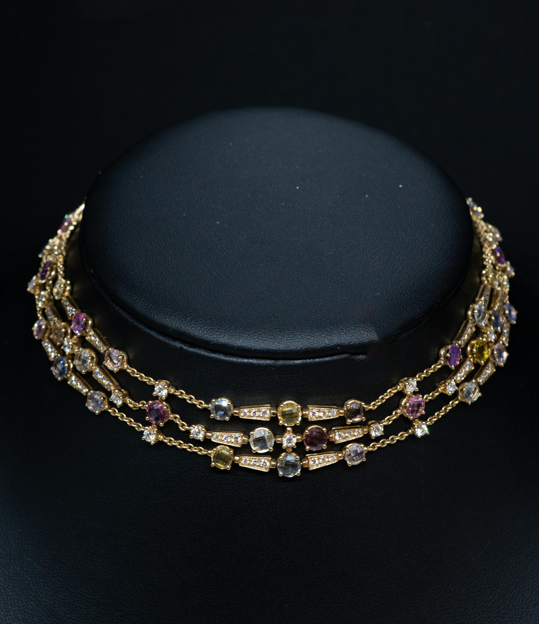 Bulgari Allegra Halskette aus 18 Karat Gelbgold mit Diamanten und mehrfarbigen Saphiren  (Baguetteschliff) im Angebot