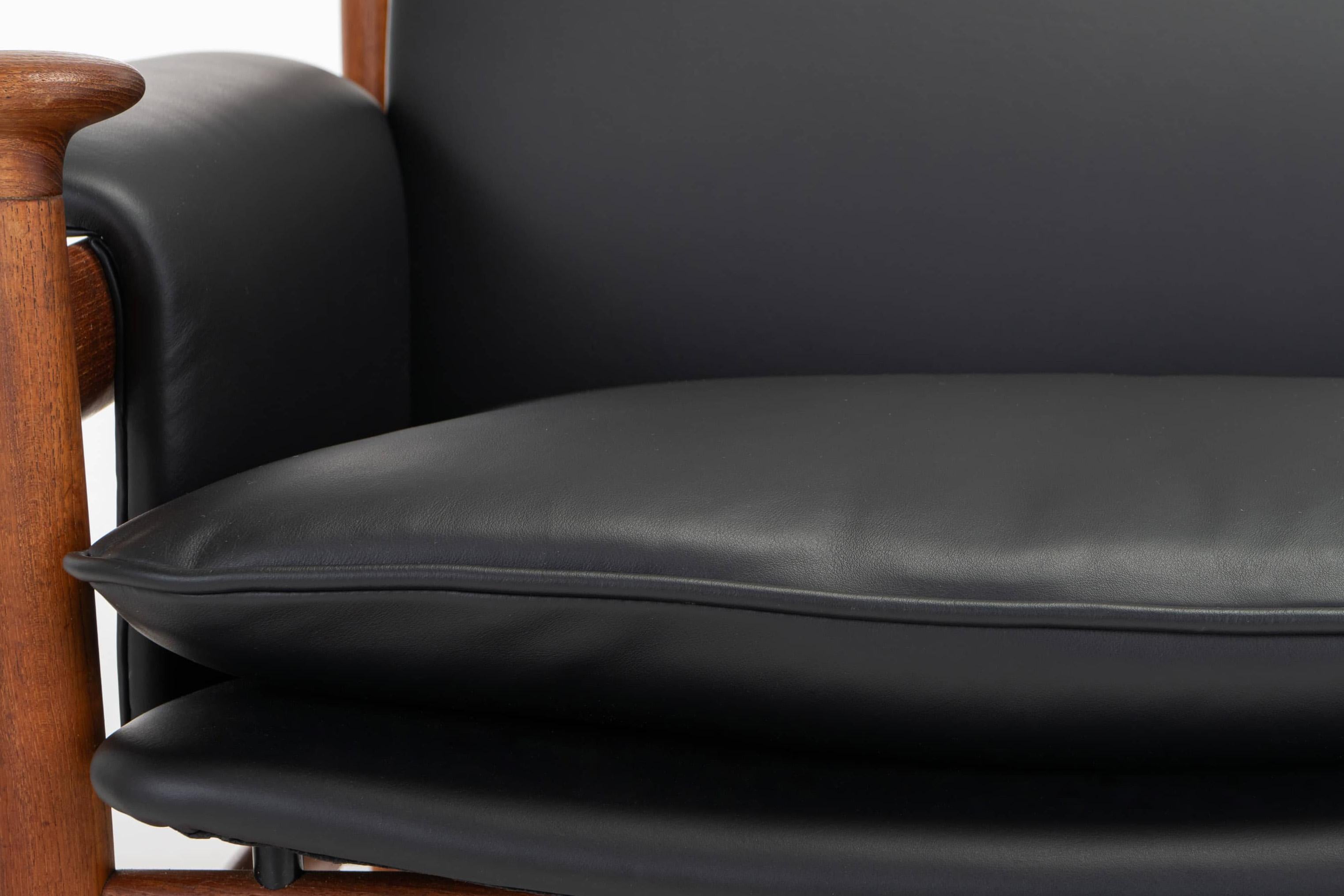 Bwana Lounge Chair and ottoman by Finn Juhl for France & Son, Denmark, 1960s For Sale 5