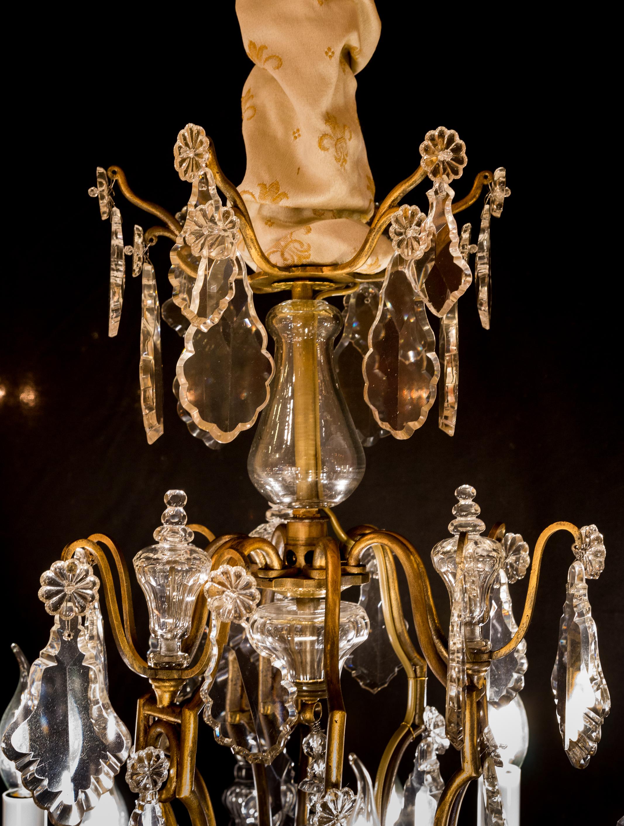 By Baccarat, French Louis XV Style, Gilt-Bronze and Cut-Crystal Chandelier In Good Condition In Saint Ouen, FR