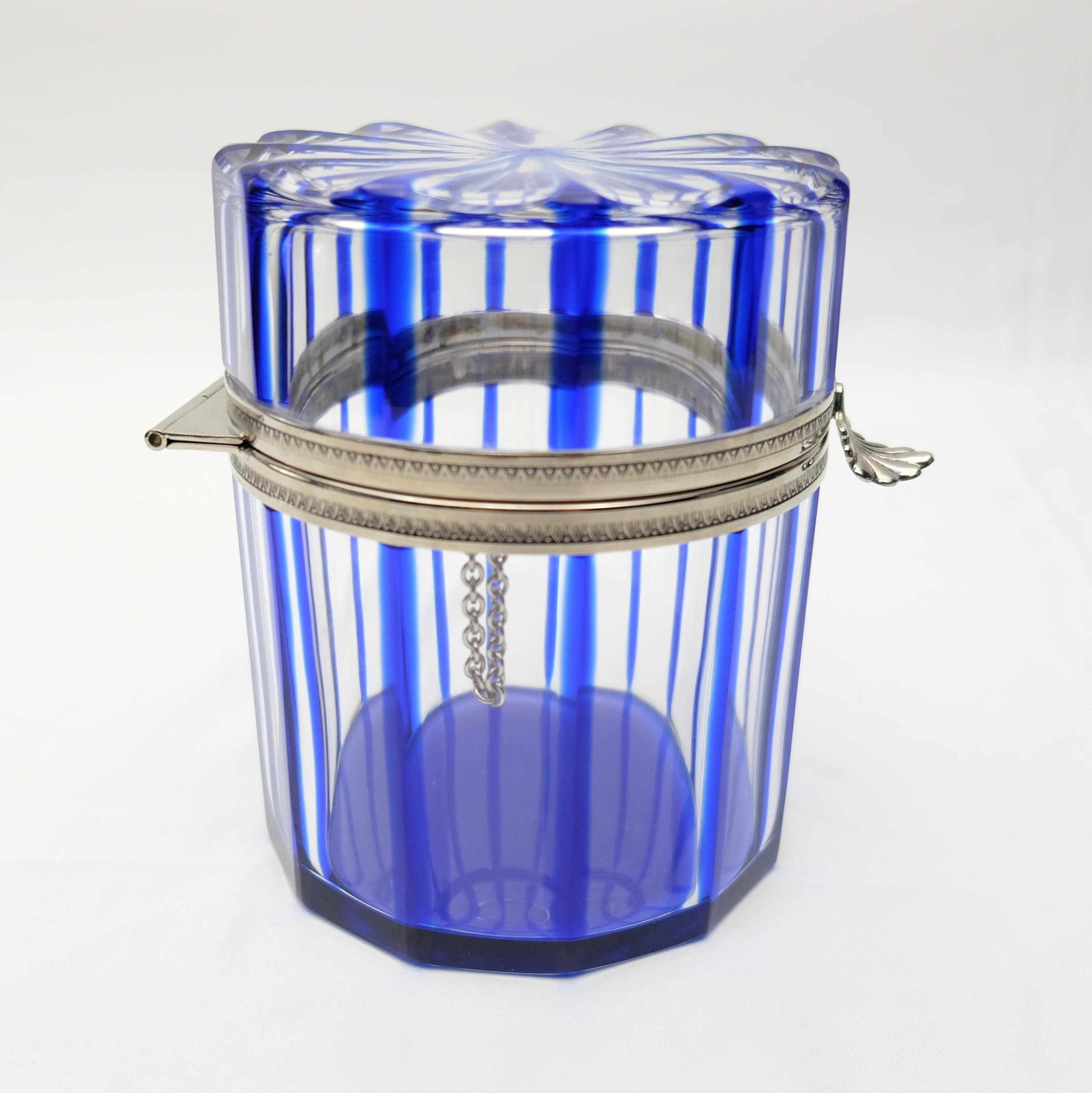 Contemporary France Cobalt Blue and Cut Crystal Lidded Box by Cristal Benito For Sale