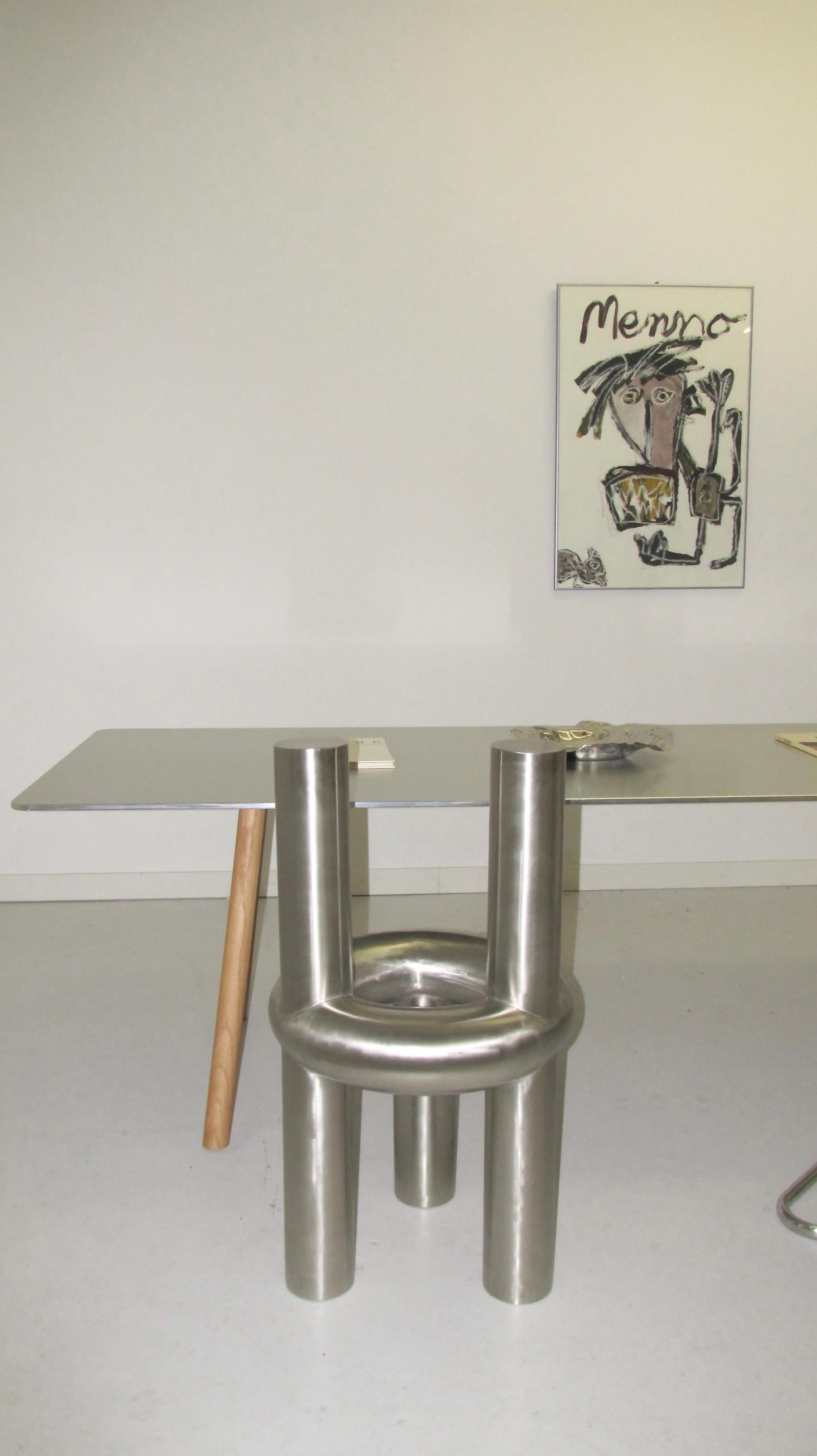 By- Interiors A.T.S-Tisch (21. Jahrhundert und zeitgenössisch) im Angebot