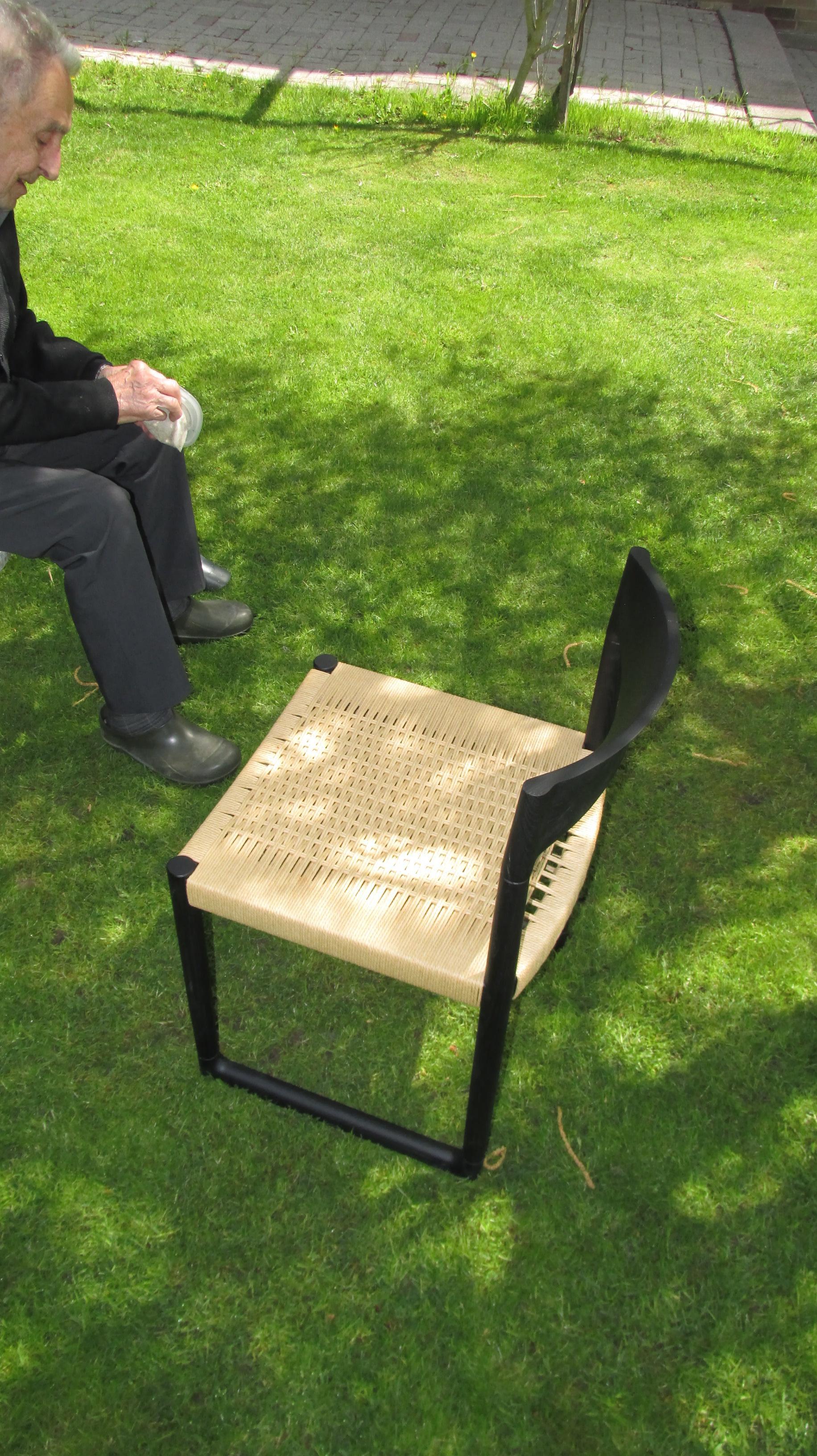 Modern By-interiors Sweepy Chair For Sale