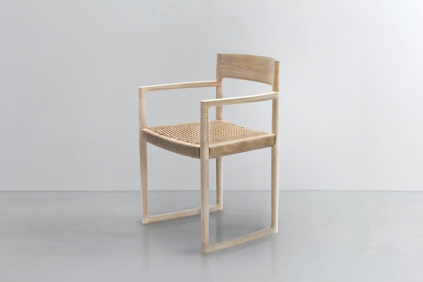 By Byinteriors

Designed by: Kensaku Oshiro

Sweepy lives up to its name with a backrest made from a single curve of solid ash and set in a squared-off frame. Available with or without arms, the seating comes in a natural finish or a trio of colors.
