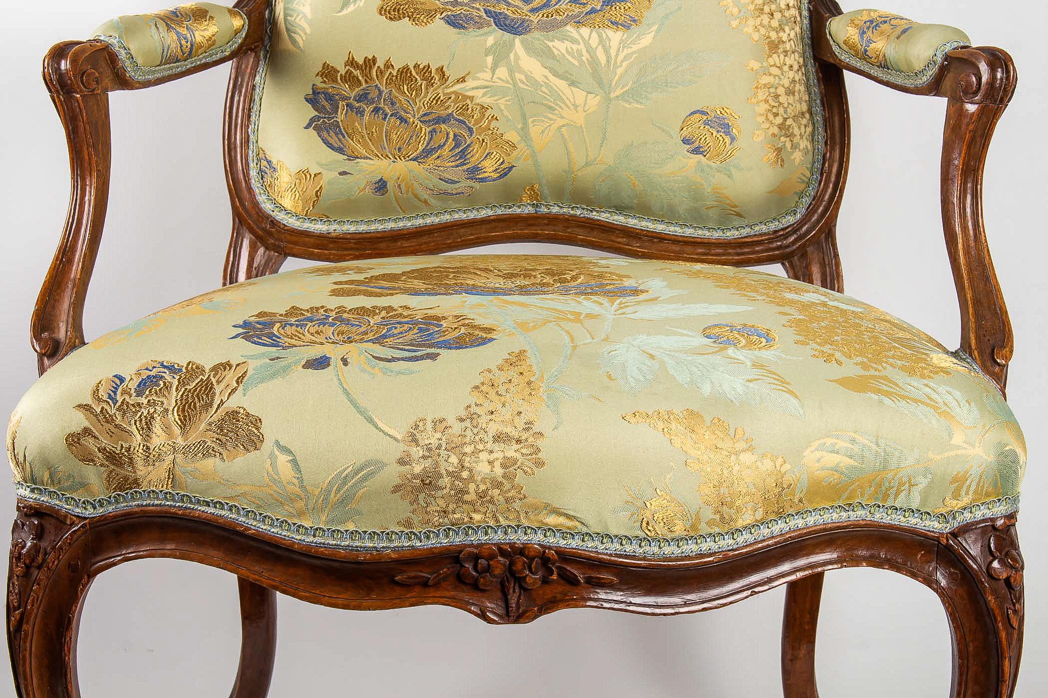 Louis XV Period Set of 4 of Large Armchairs, circa 1766-1770 by Louis Delanois For Sale 1