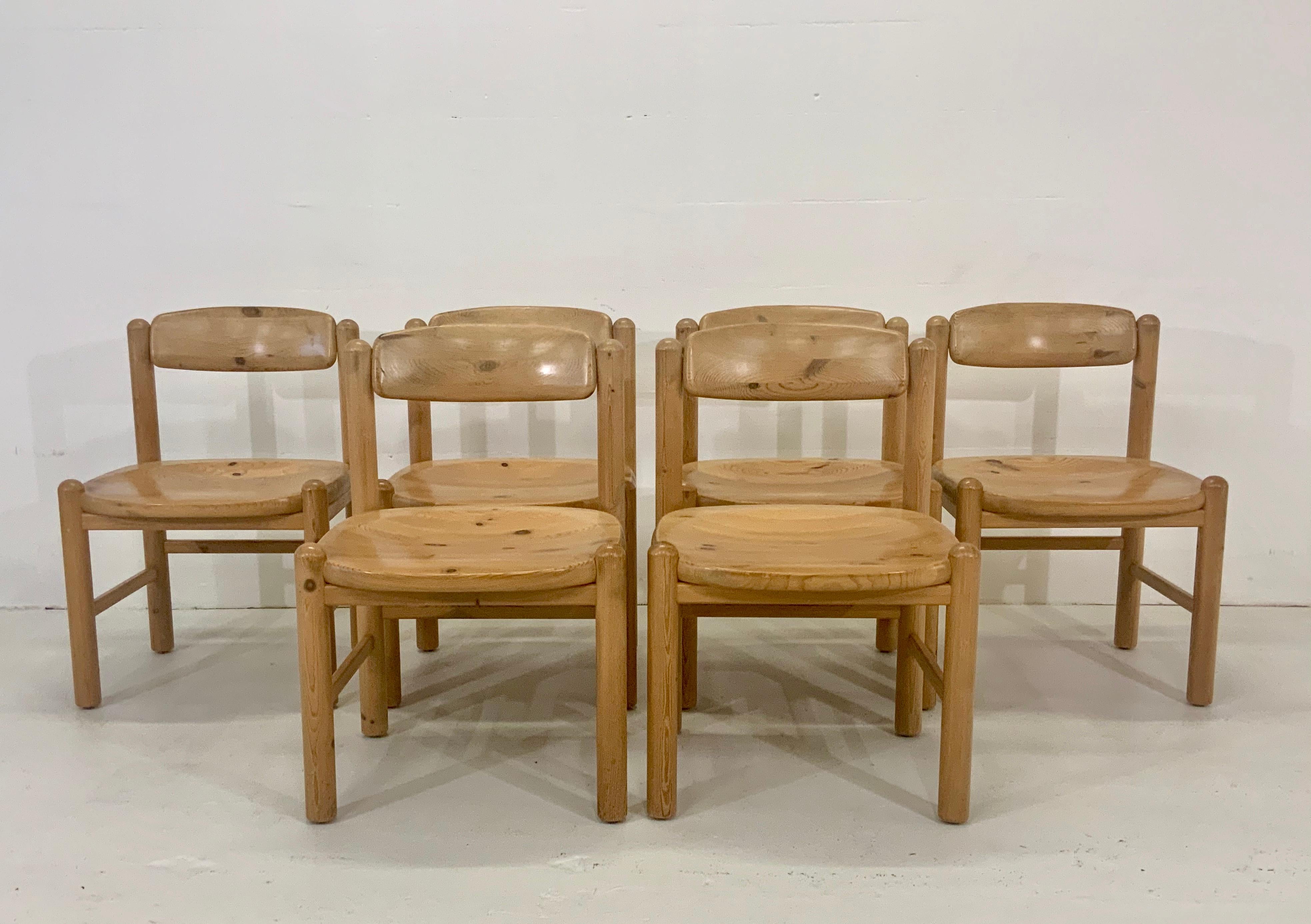 By Rainer Daumiller Danish Modern Solid Pine Wood Dining Chairs, 1960s, Set of 6 In Good Condition For Sale In Hamburg, DE