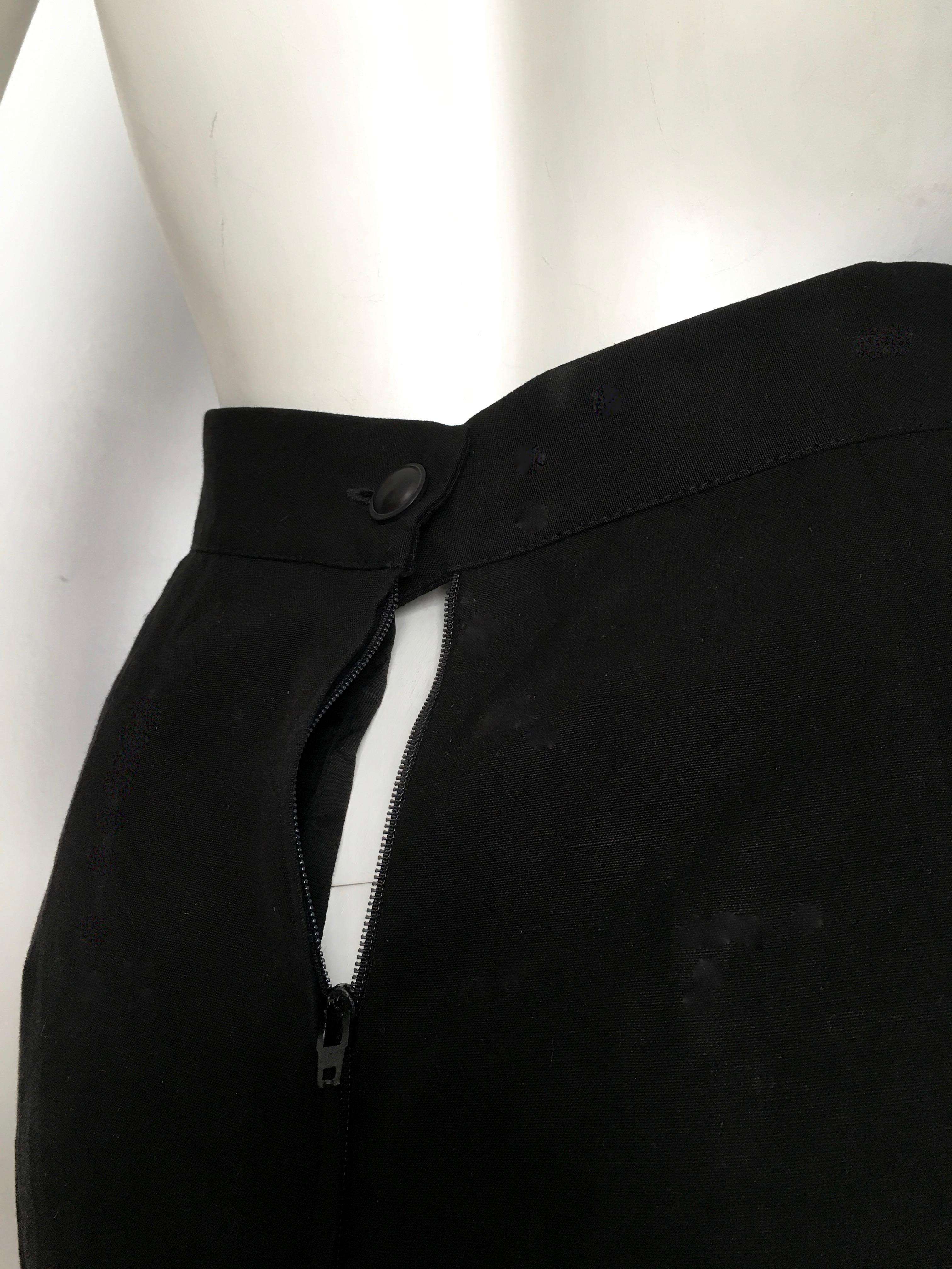 Byblos 1980s Black Linen Skirt Suit Size 4. For Sale 12