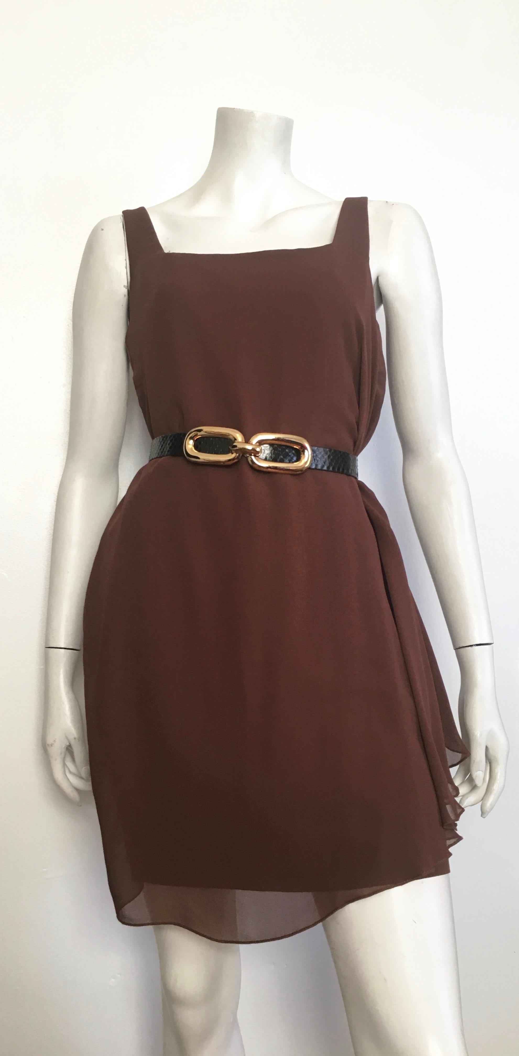 Byblos 1980s Brown Linen Sleeveless Sheath Dress Size 6. For Sale 9