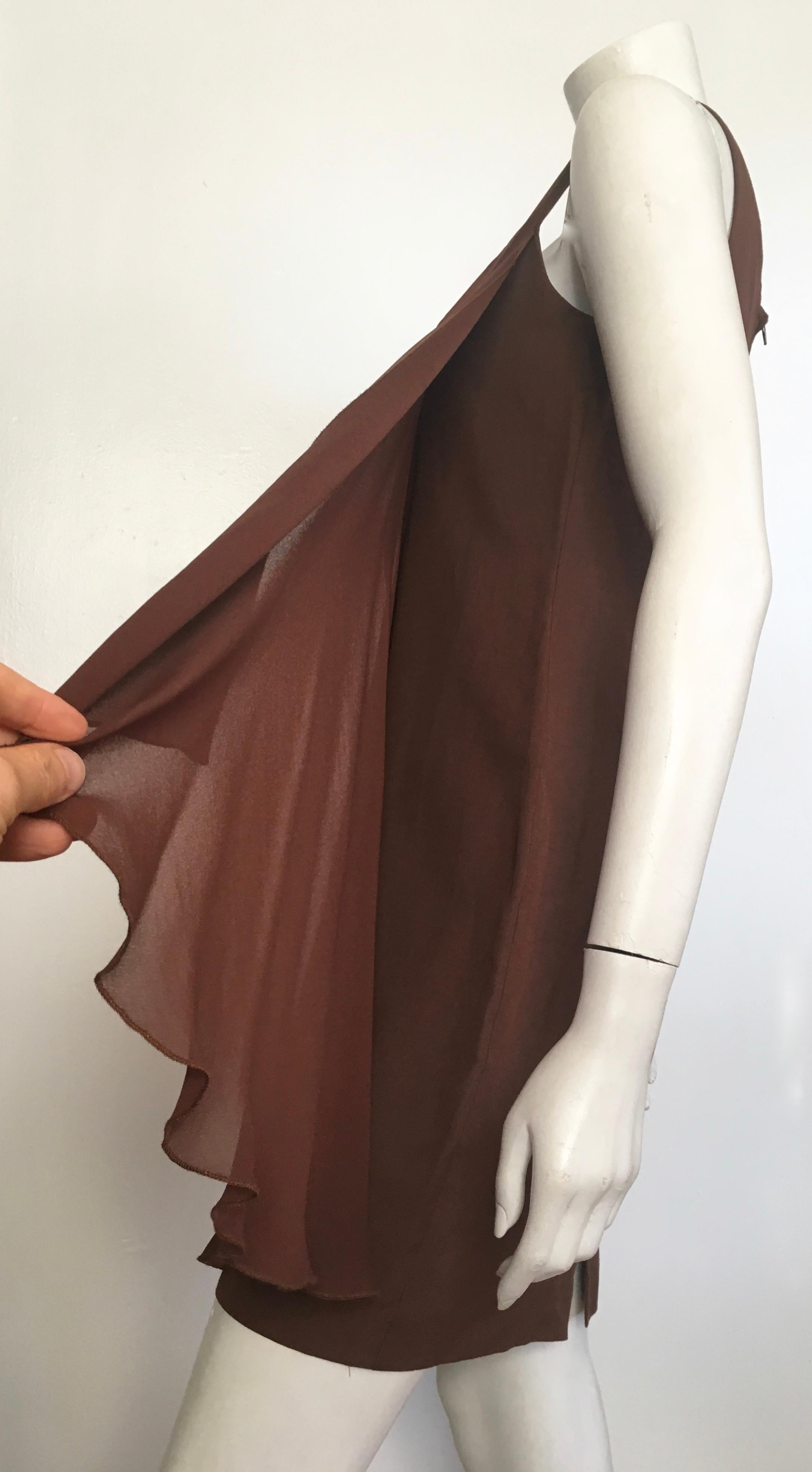 Byblos 1980s Brown Linen Sleeveless Sheath Dress Size 6. For Sale 5