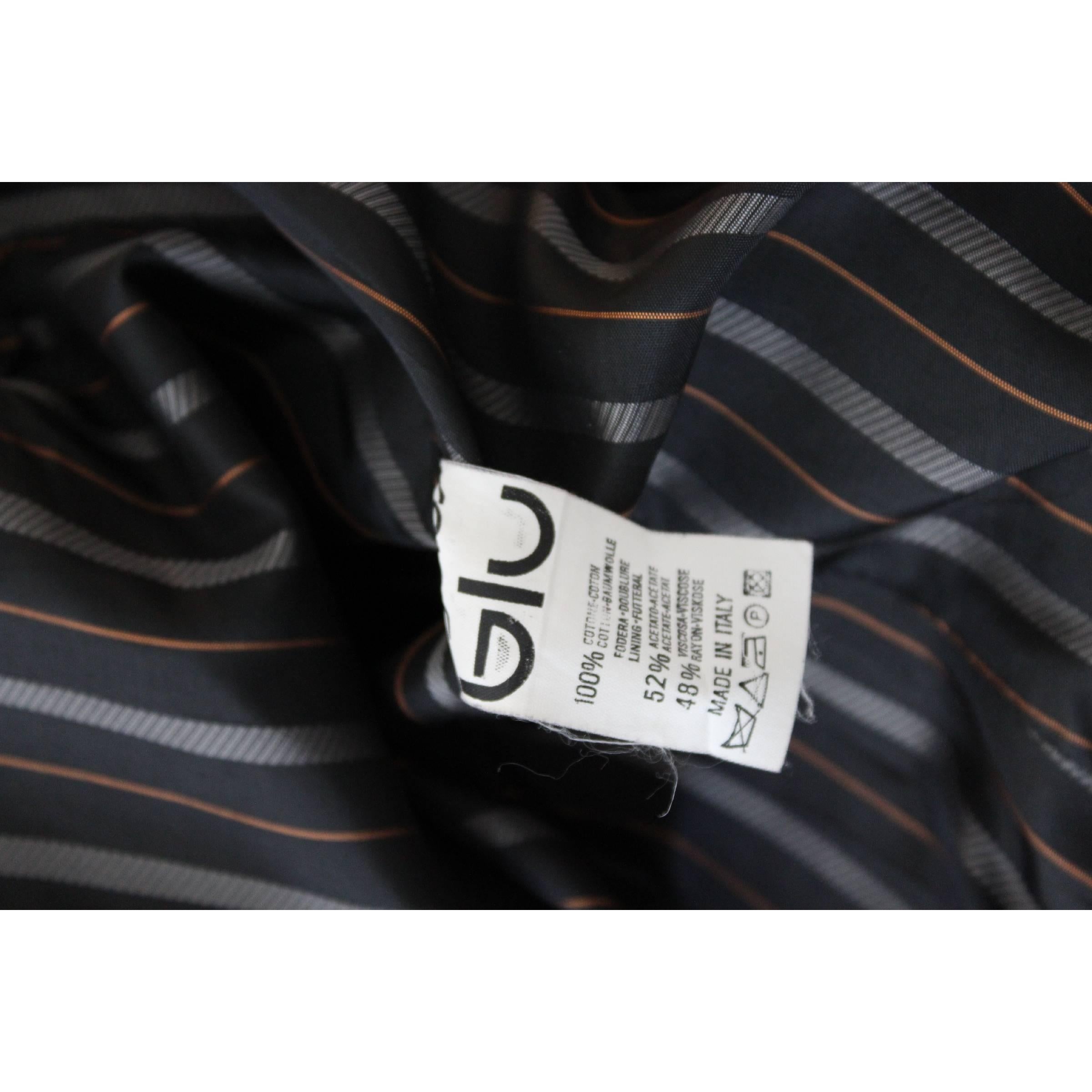 Byblos Cape Poncho Black Velvety Cotton Italian Coat, 1980s For Sale 4