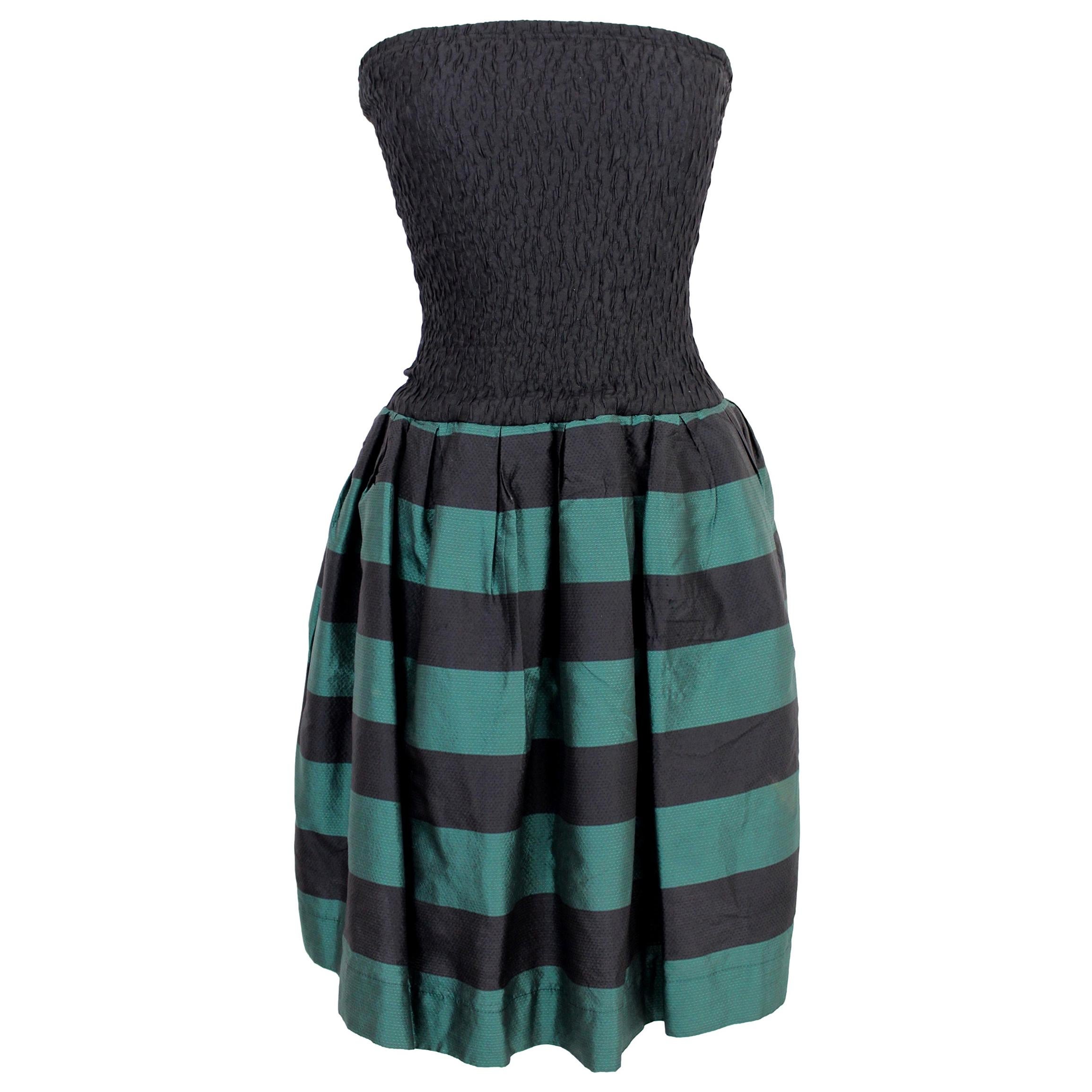 Kurzes Rockabilly-Kleid aus grüner und schwarzer Seide vonblos im Angebot