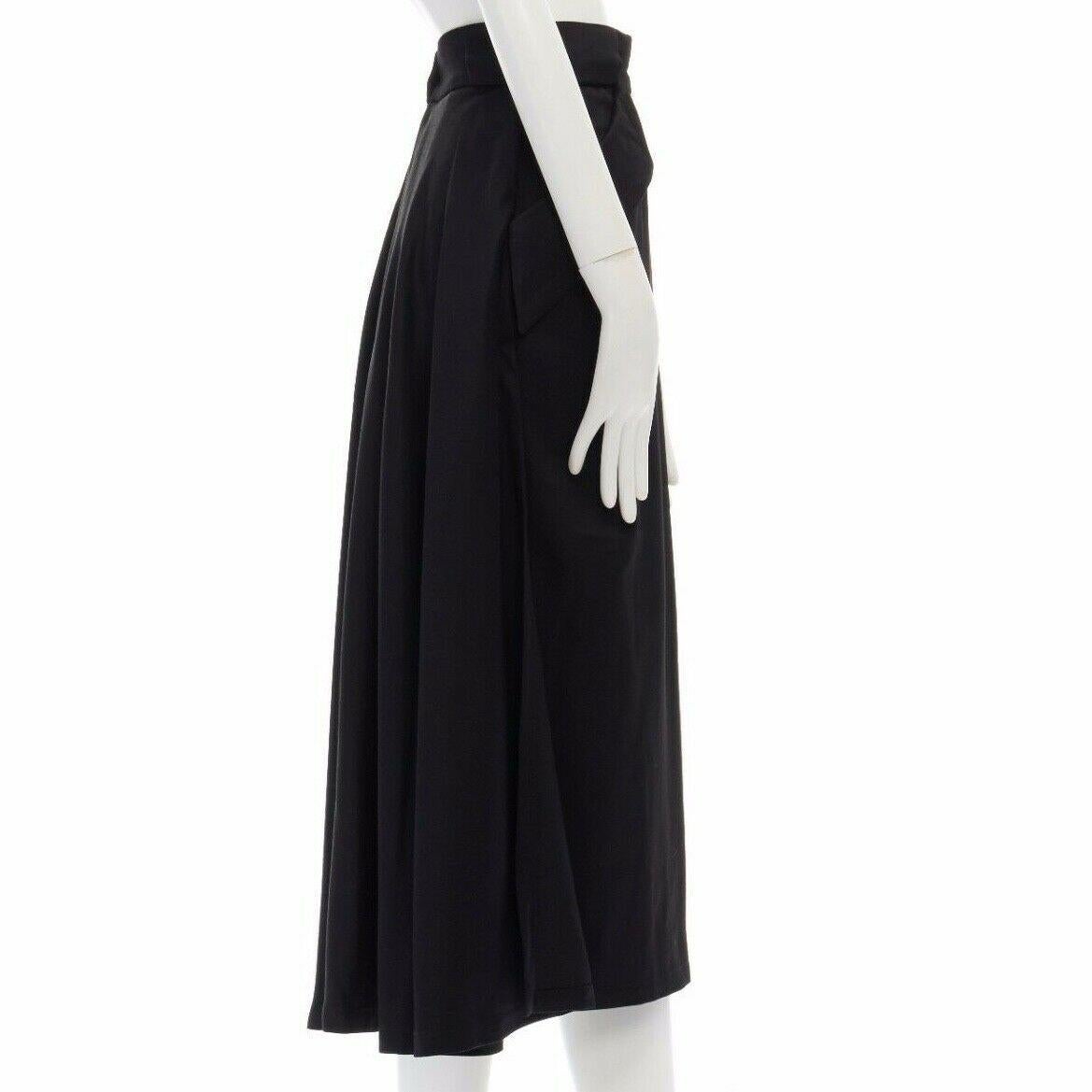 Black BYBLOS ITALY black dual fold over flap pocket attached panel back skirt IT38