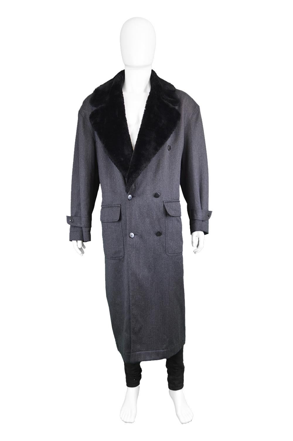 Byblos Men's Vintage Fine Grey Wool Over Coat Jacket with Black Faux Fur Collar, 1990s 

Size: Marked 50 which is roughly a men’s M-L but this gives an oversized fit and would better suit a Men’s XL to XXL which still gives a loose fit that is meant