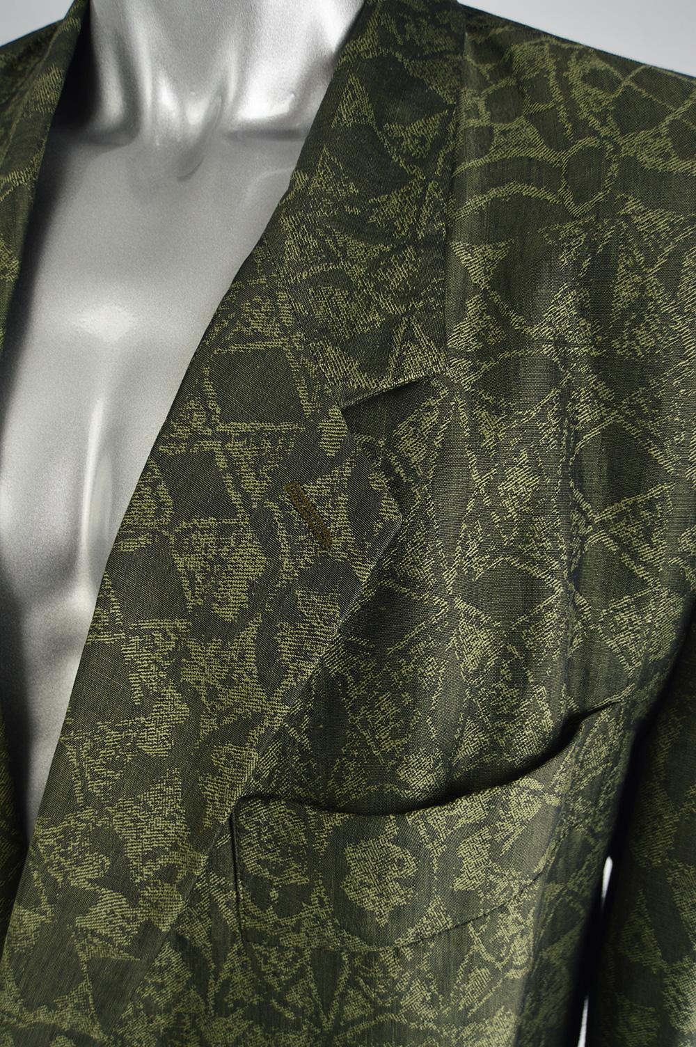 Byblos Men's Vintage Geometric Patterned Linen Shoulder Padded Blazer, 1980s In Good Condition In Doncaster, South Yorkshire
