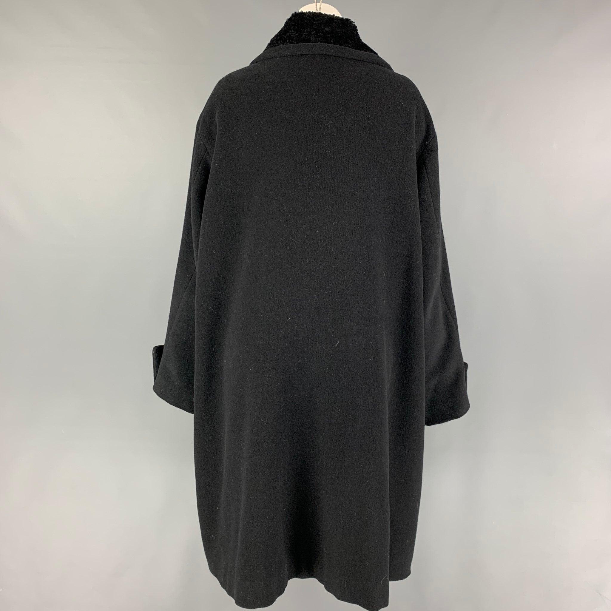 BYBLOS Size 4 Black Wool Double Breasted Coat In Good Condition For Sale In San Francisco, CA