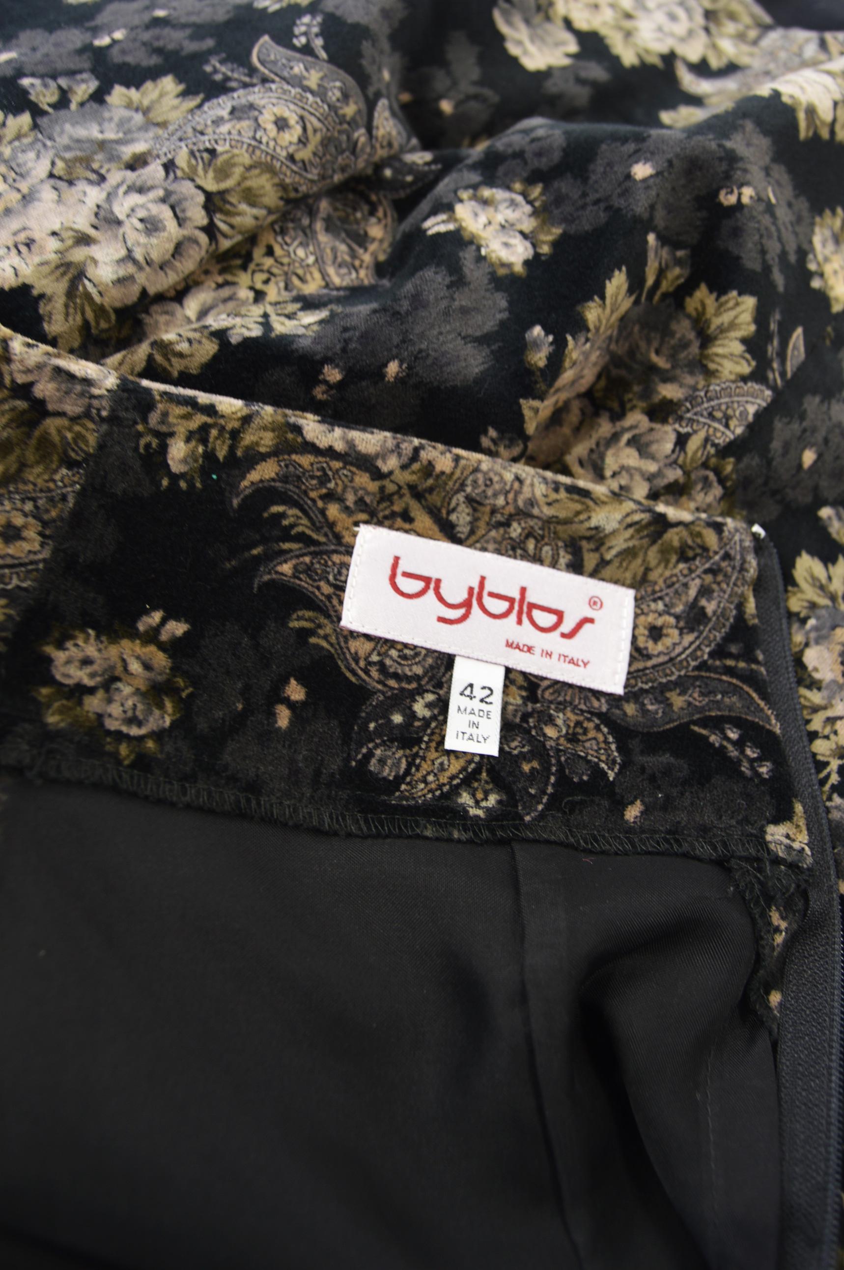 Byblos Vintage Black Velvet Floral High Waist Skirt 3