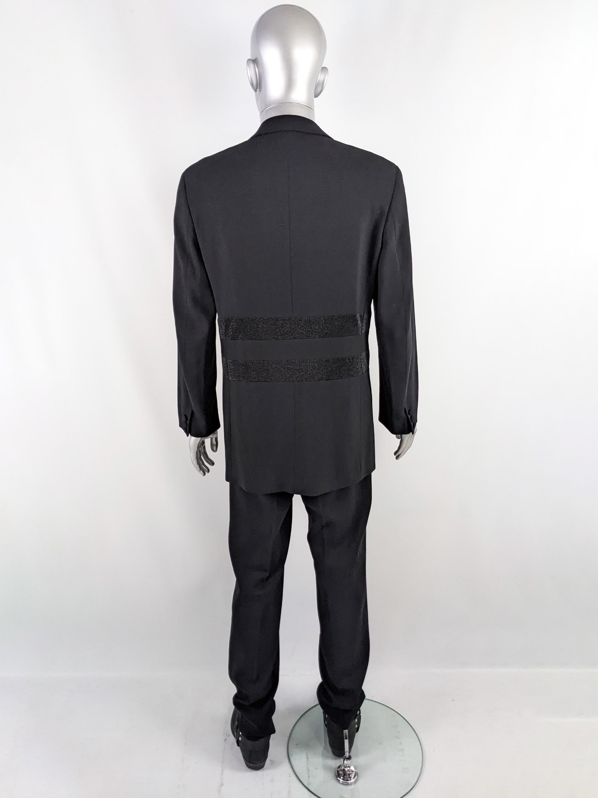 Byblos Vintage Mens Black Two Piece Lurex Stripe Trouser Pant Italian Suit 1980s In Excellent Condition For Sale In Doncaster, South Yorkshire