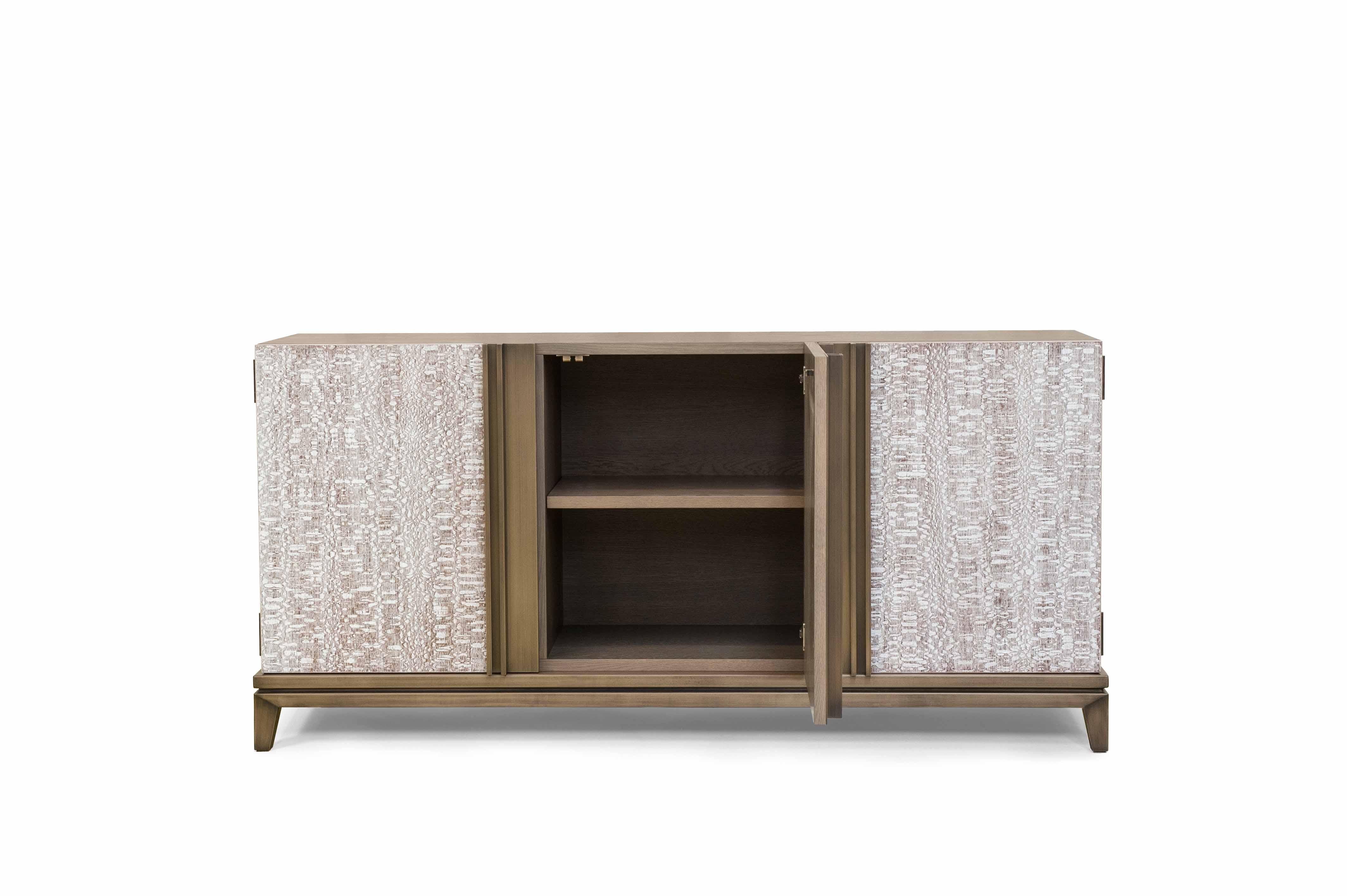 The Byethorne Credenza exudes the history of Ancient Rome and the essence of life from which the evolutionary process unfolds. The Byethorne Credenza is an enigmatic piece of contemporary furniture, a crucial piece in any modern interior. Inspired