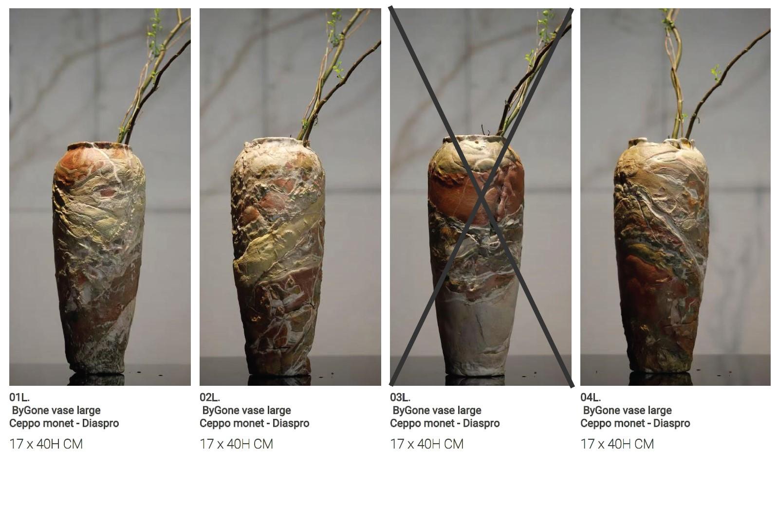 XXI secolo e contemporaneo Vaso in marmo verde, contemporaneo e moderno, scolpito a mano, vaso d'altri tempi FORMAR in vendita