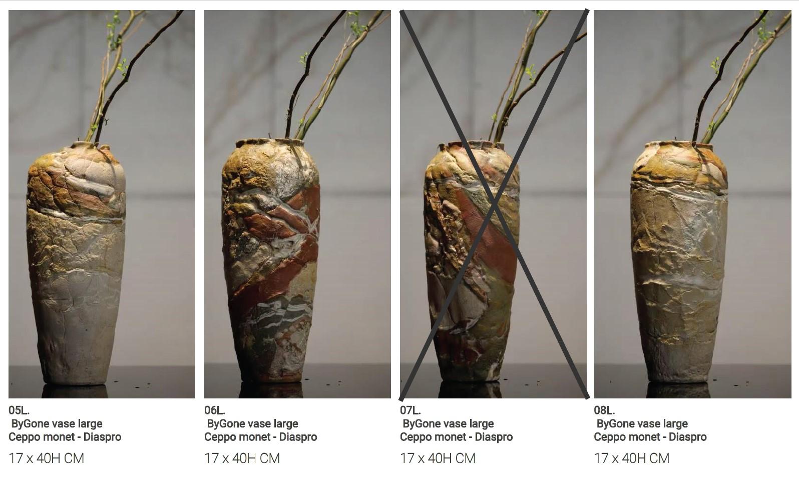 Marmo Vaso in marmo verde, contemporaneo e moderno, scolpito a mano, vaso d'altri tempi FORMAR in vendita