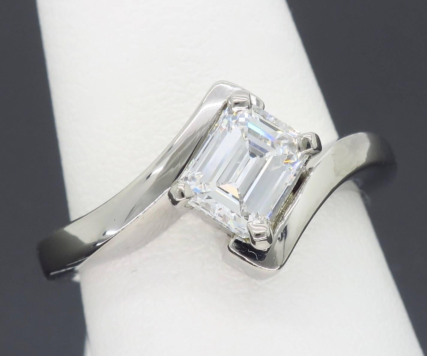 Bypass Emerald Cut Diamond Ring In Excellent Condition In Webster, NY