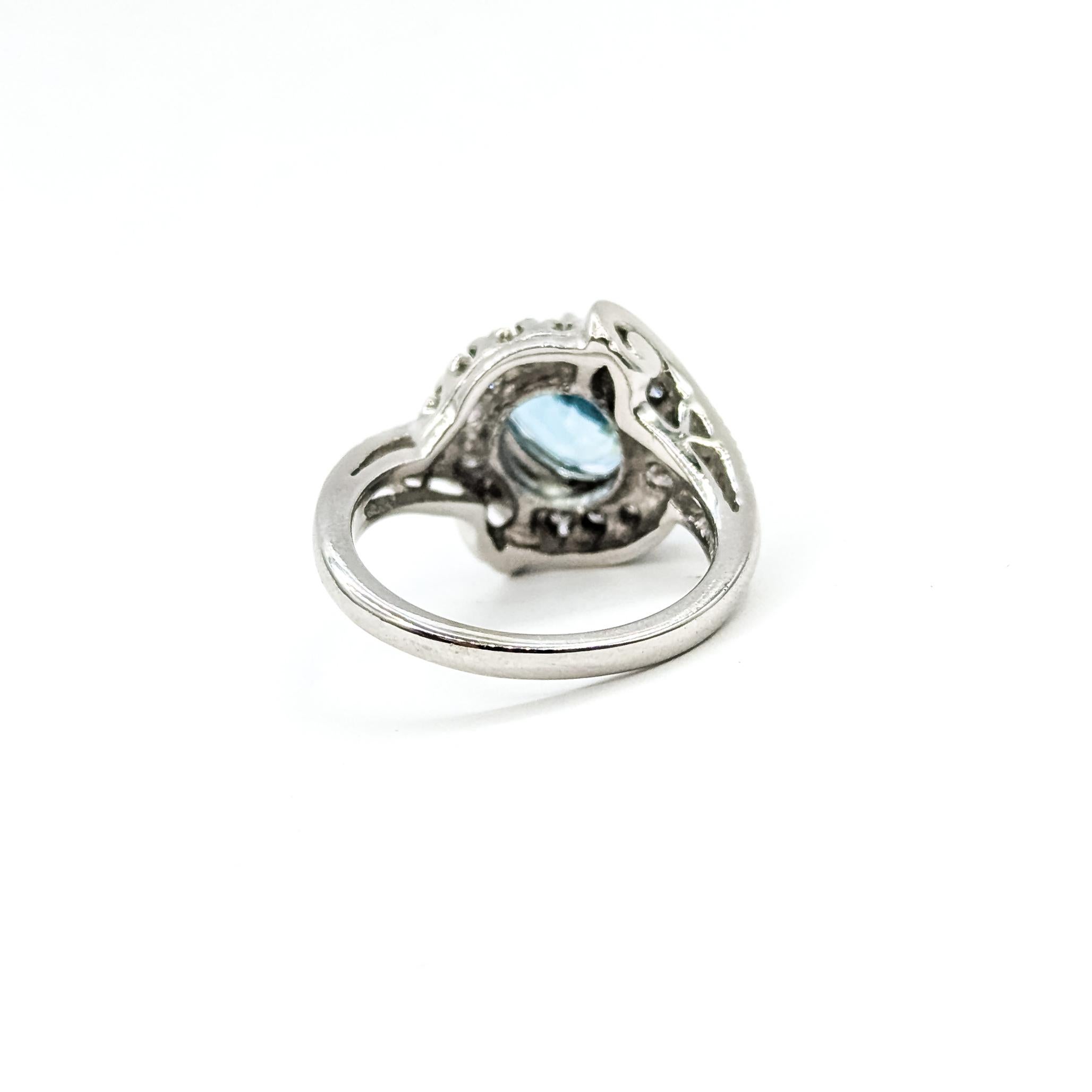 Bague bypass en zircon et diamant en 14k en vente 2