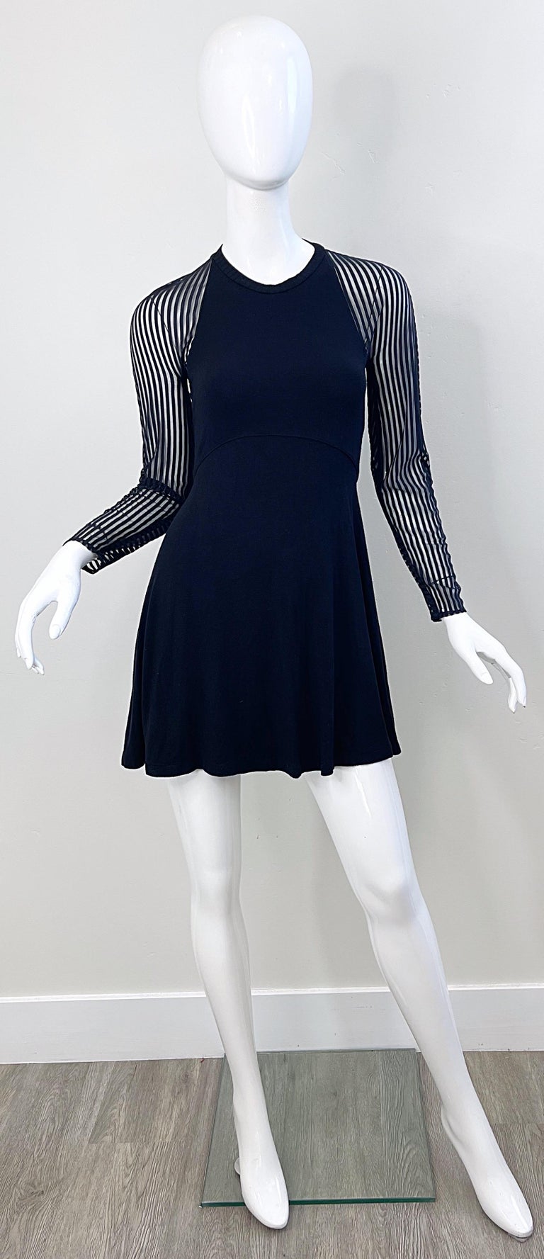 skater dress 90s style Vintage 90s Black Velvet Skater Dress, Retro Style, Size M