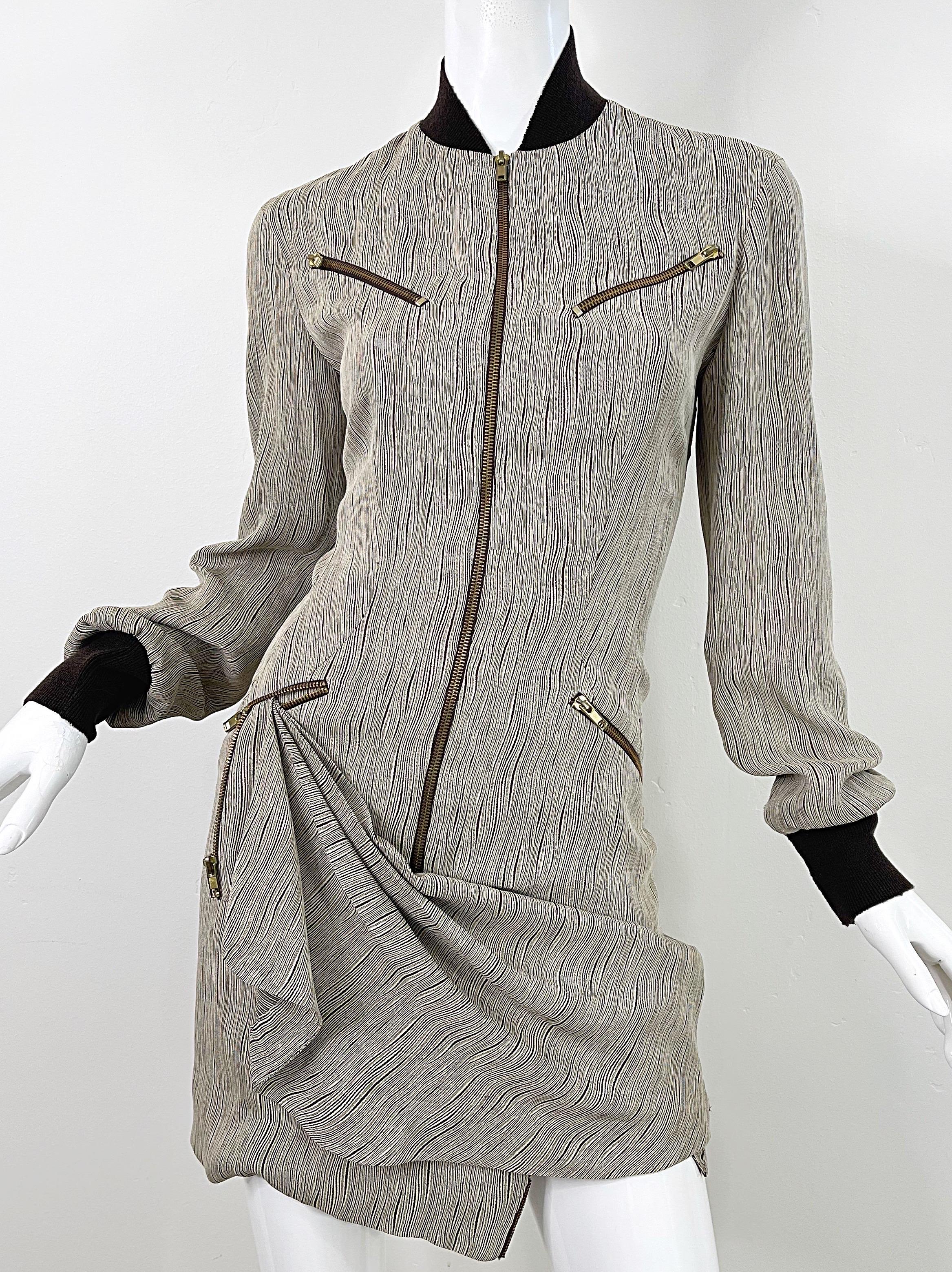 Byron Lars 1990s Tan Brown Avant Garde Cremallera Rayón Vintage 90s Mini Vestido 4 / 6 en venta 2