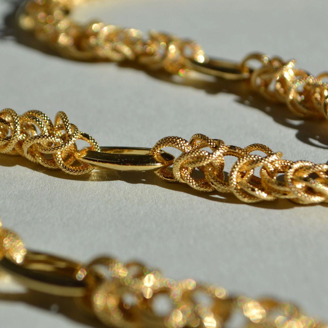 Bizantino Collana a catena bizantina in oro 18K in vendita