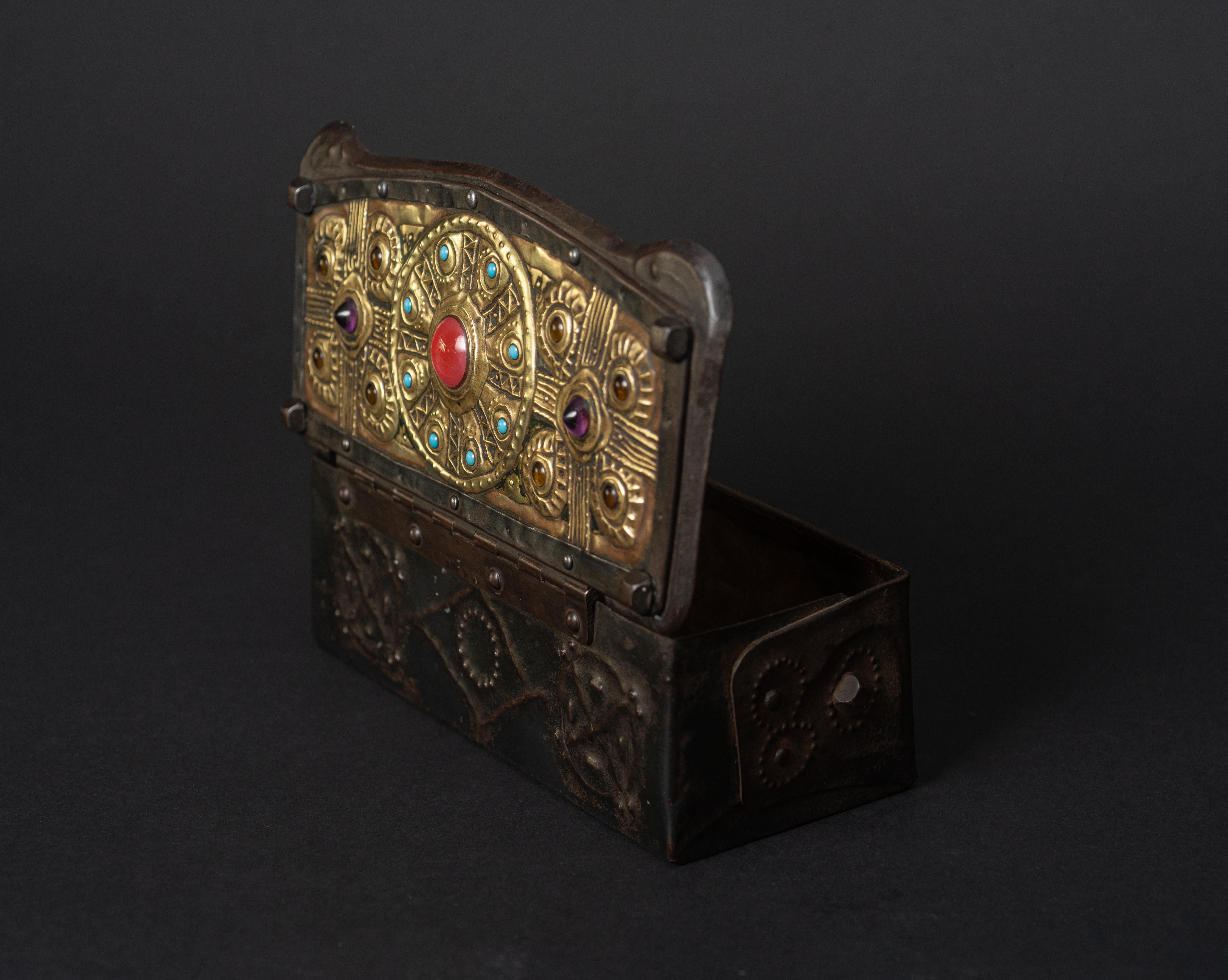 Art Nouveau Byzantine Repoussé Box by Alfred Daguet For Sale 3