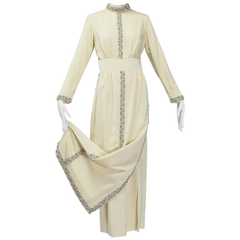 Byzantine Cream Jeweled Silk Modesty-Dressing Panel Skirt Wedding Gown – M, 1968 For Sale