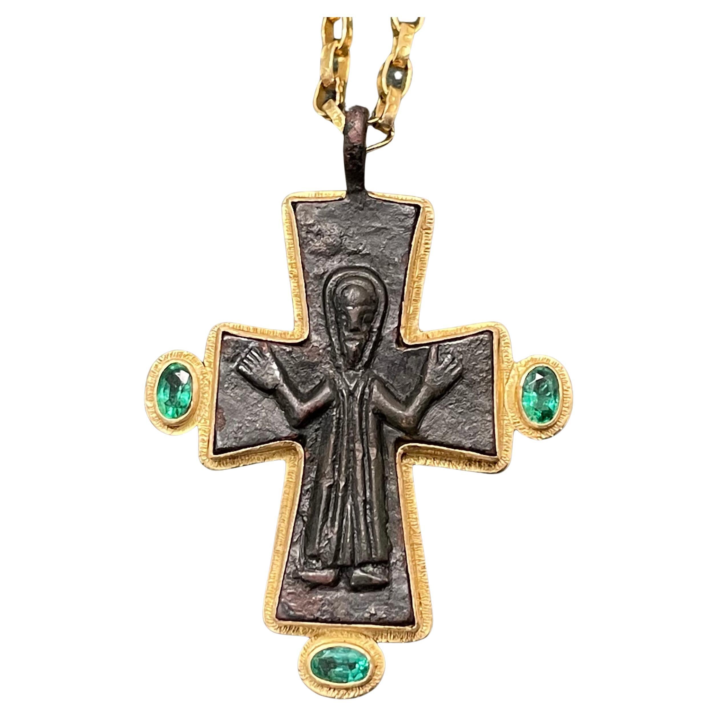Byzantine Authentic 8th to 11th Century Bronze Cross Emeralds 18k Gold Pendant