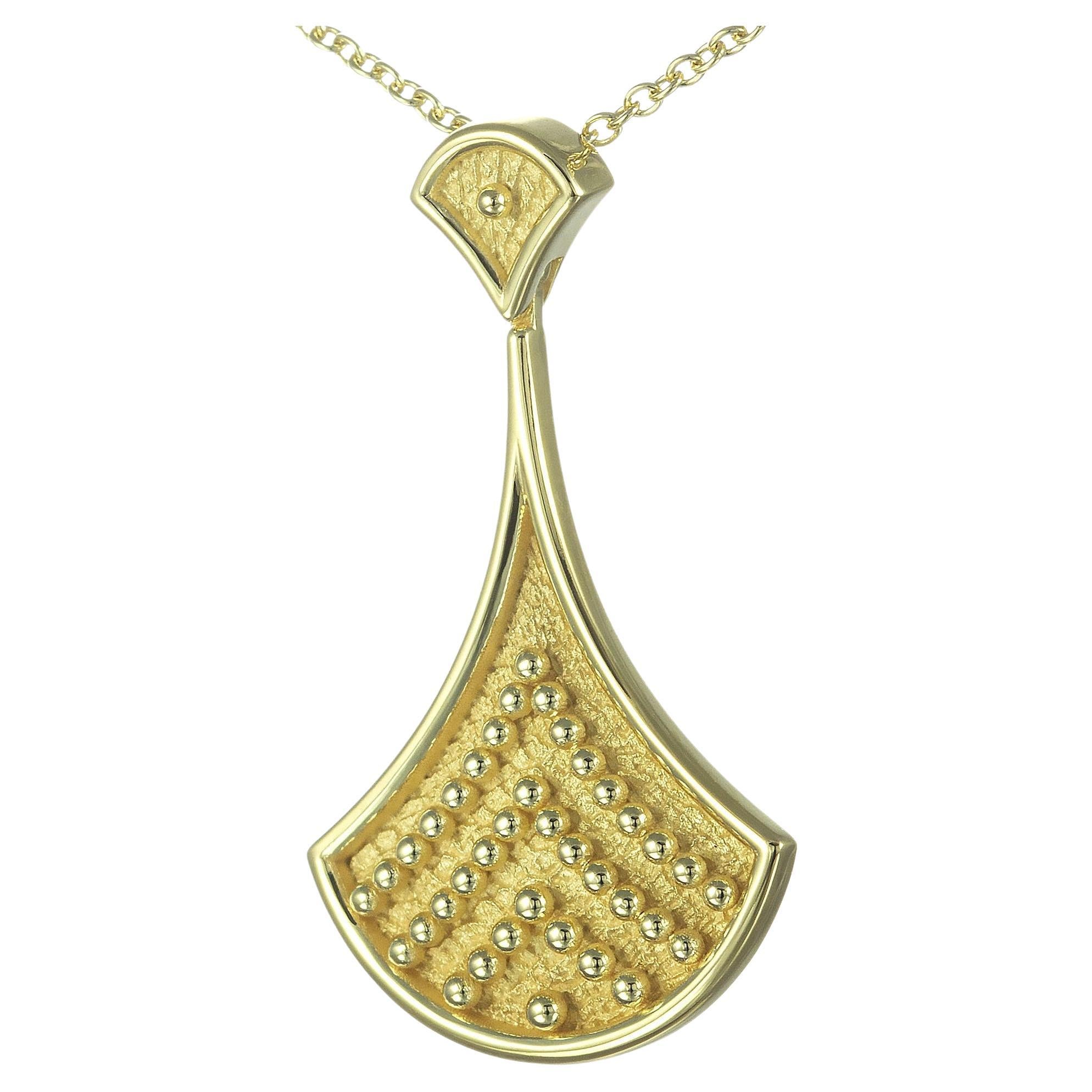 Byzantine Gold Pendant with Granulations For Sale