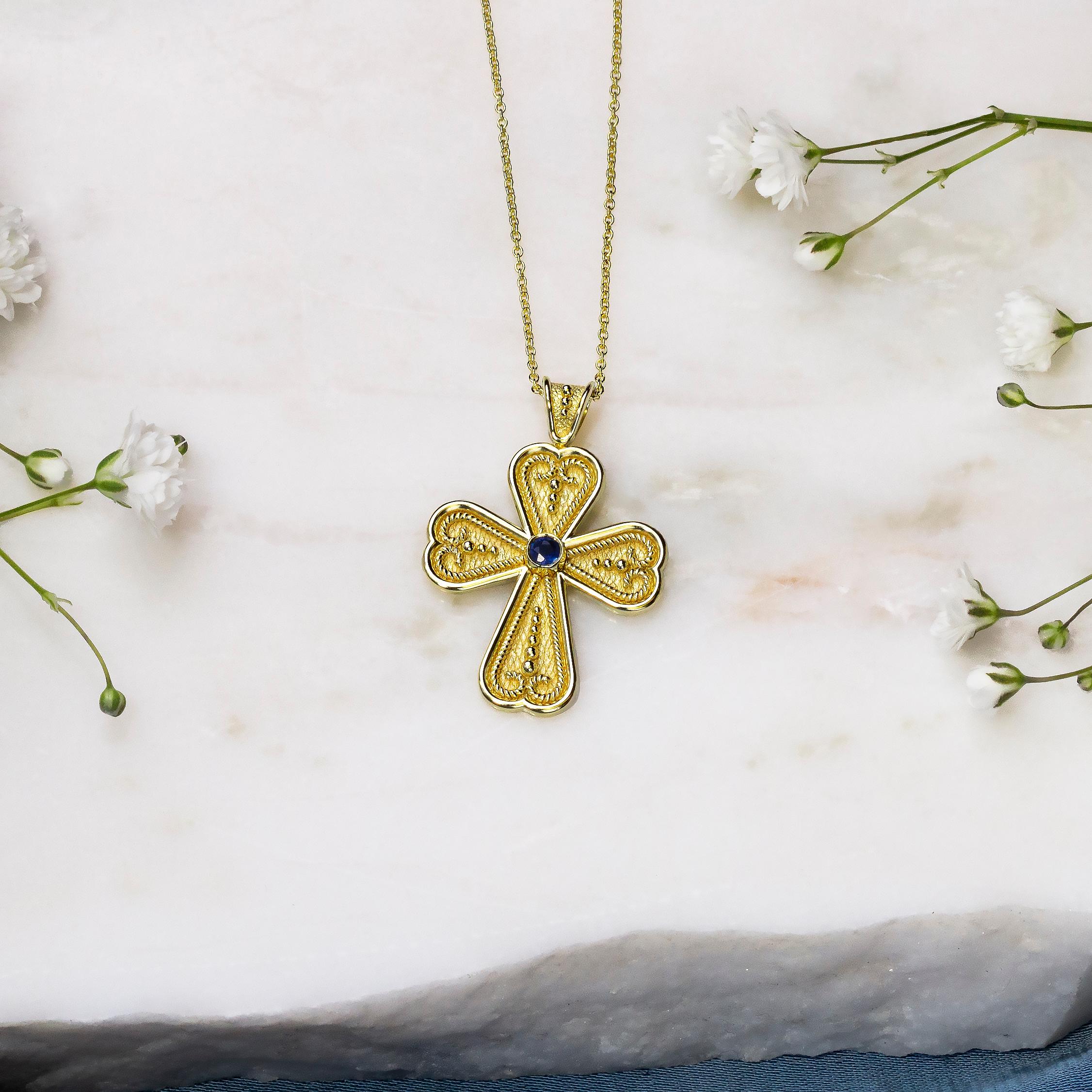 Croix de cœur byzantine avec saphir Pour femmes en vente