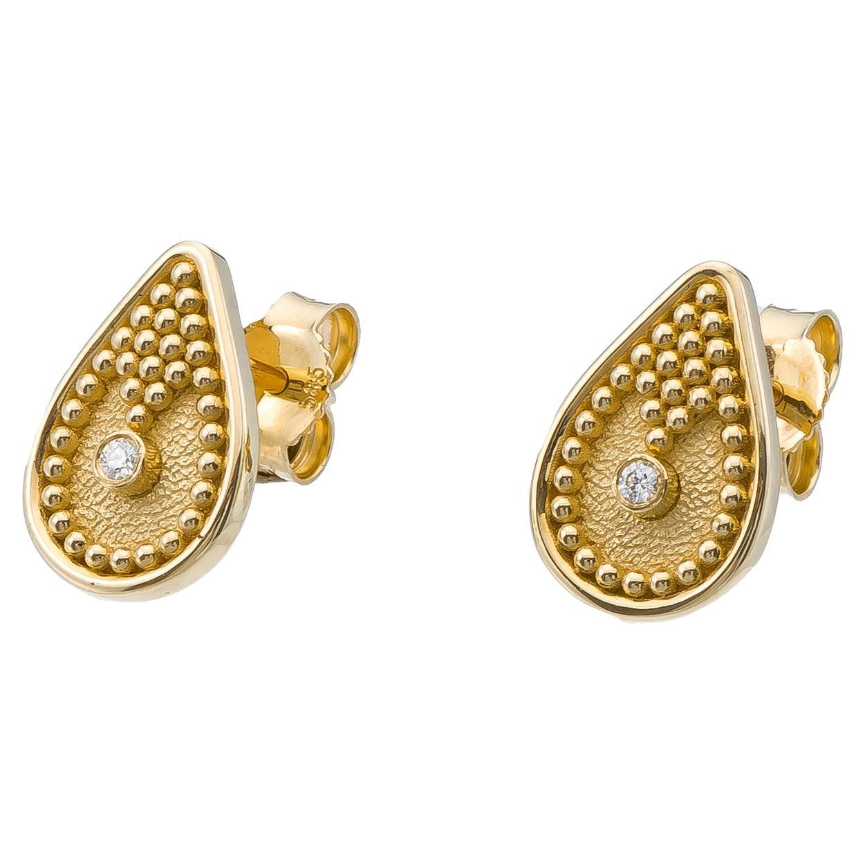 Byzantine Pear Gold Earrings with Diamond For Sale
