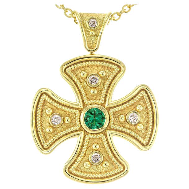 Diamond Square Cross Rune Byzantine Round Cross Pendant with Emerald and Diamonds For Sale at 1stDibs