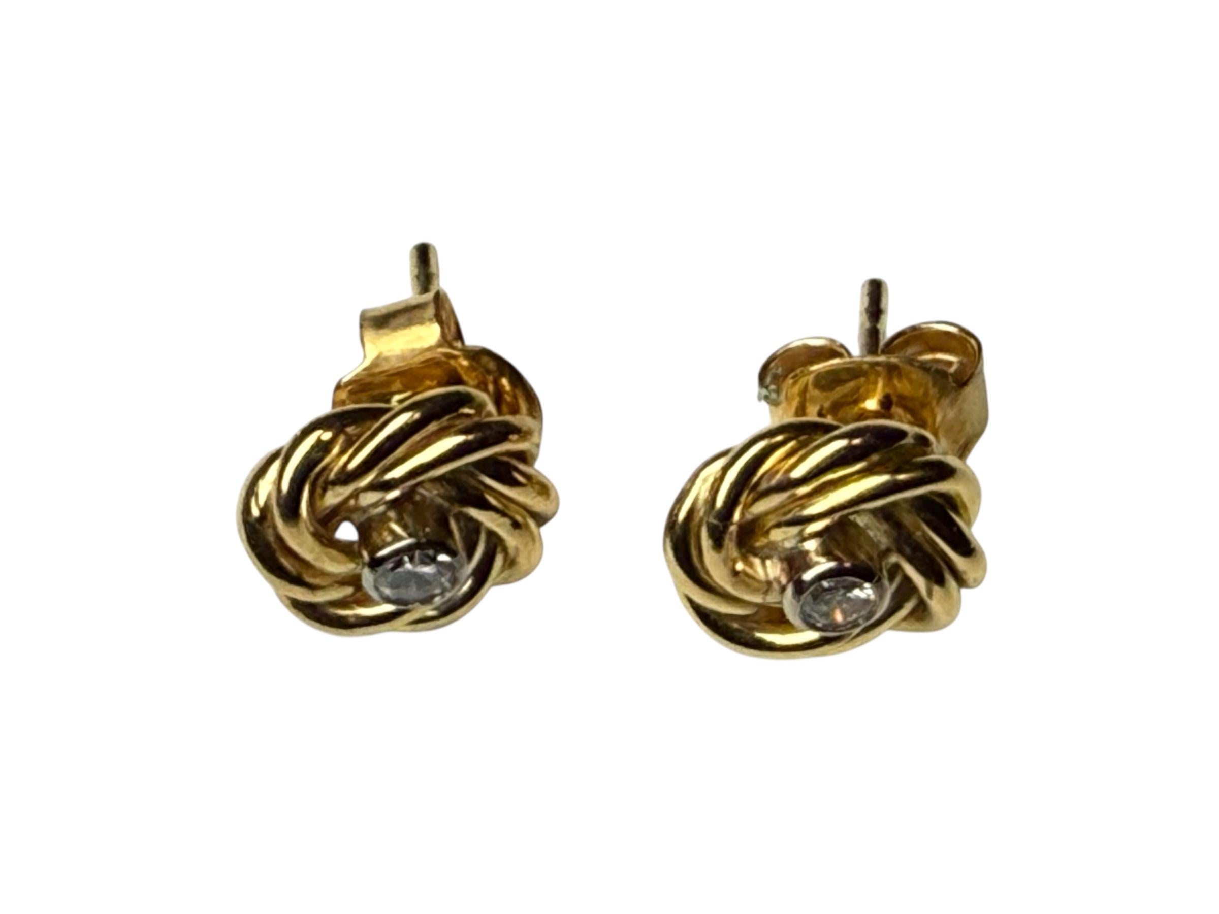 Paire de boucles d'oreilles en or 18K avec diamants de style byzantin en vente 6