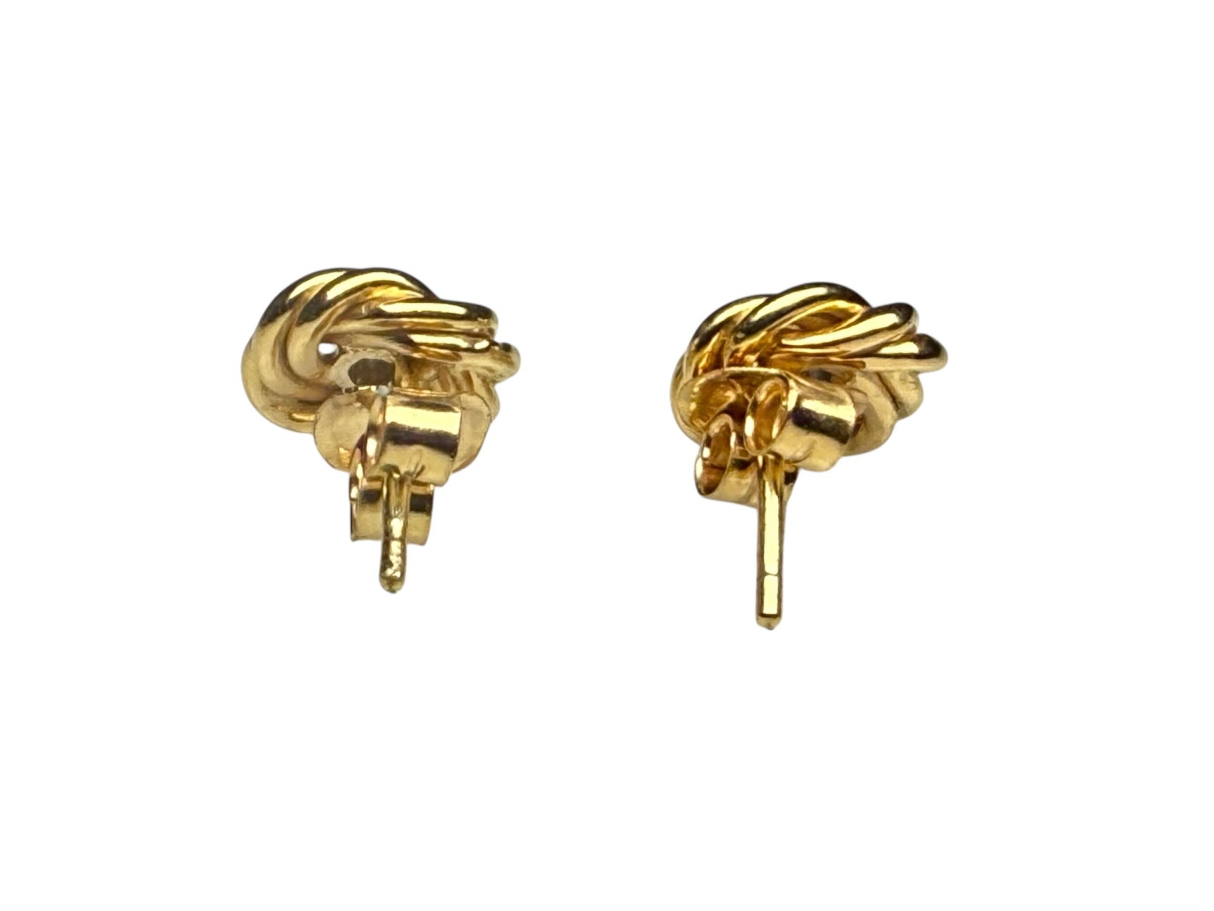 Paire de boucles d'oreilles en or 18K avec diamants de style byzantin Unisexe en vente