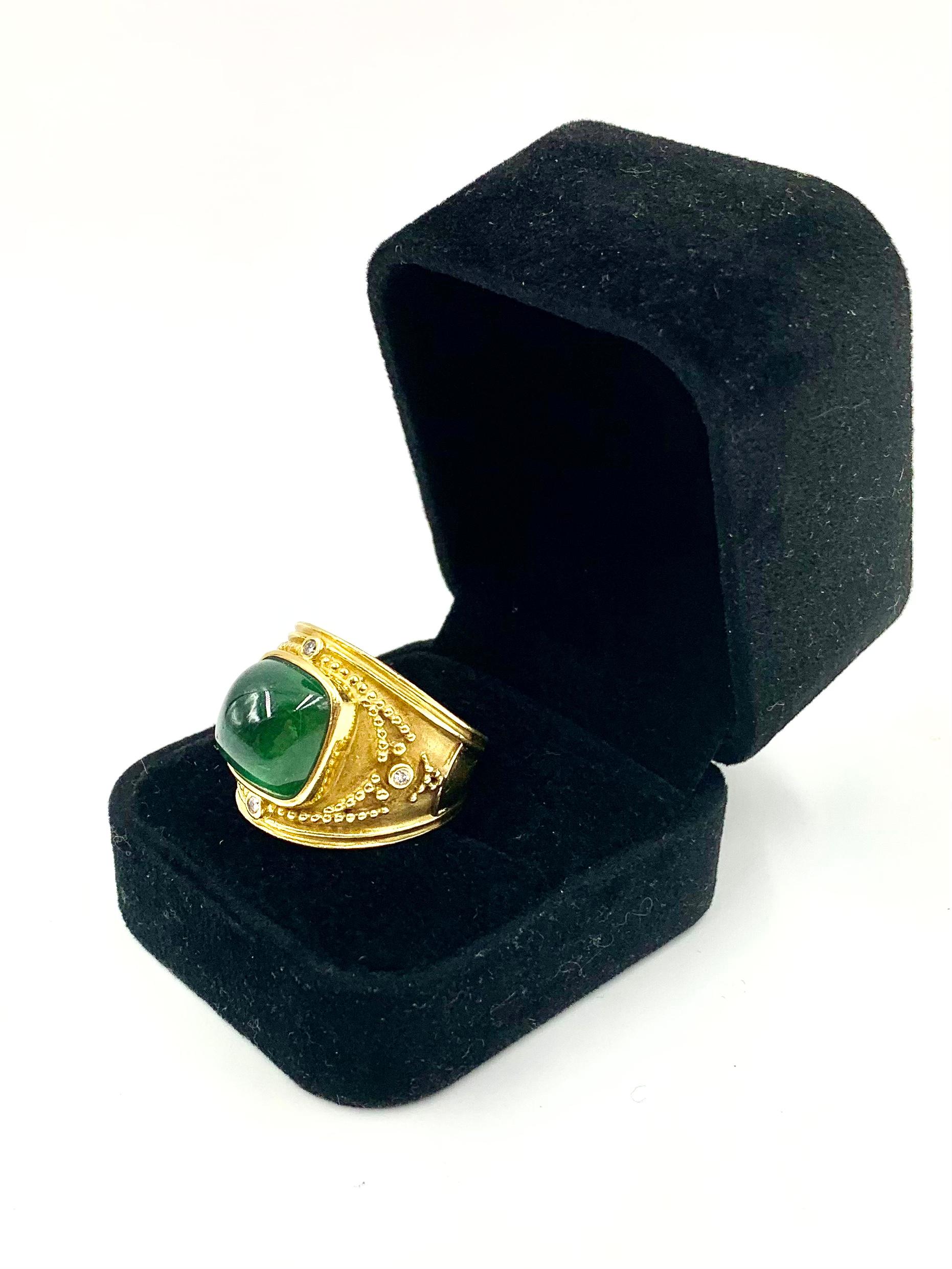 Byzantine Style Emerald Green Cabochon Tourmaline, Diamond 18K Yellow Gold Ring For Sale 1