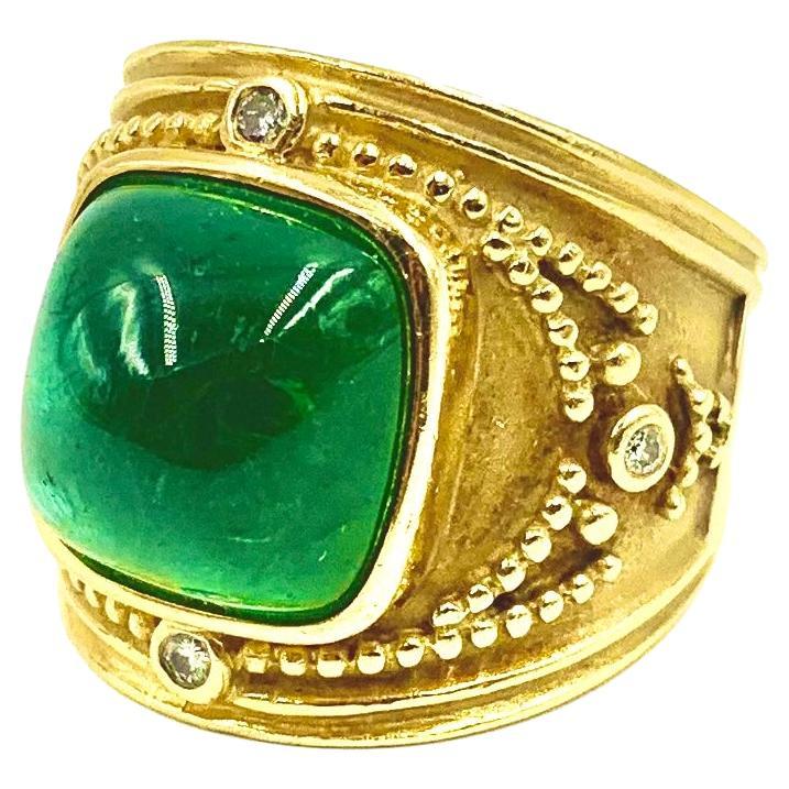 Byzantine Style Emerald Green Cabochon Tourmaline, Diamond 18K Yellow Gold Ring For Sale 3